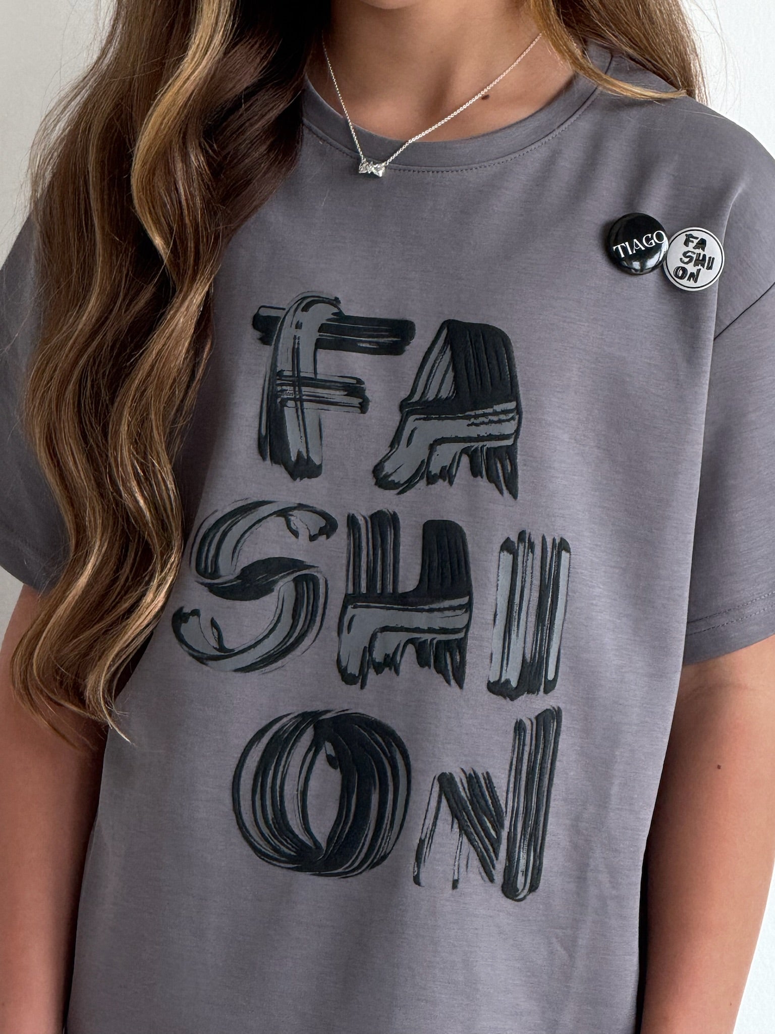 חולצת טומי אפור