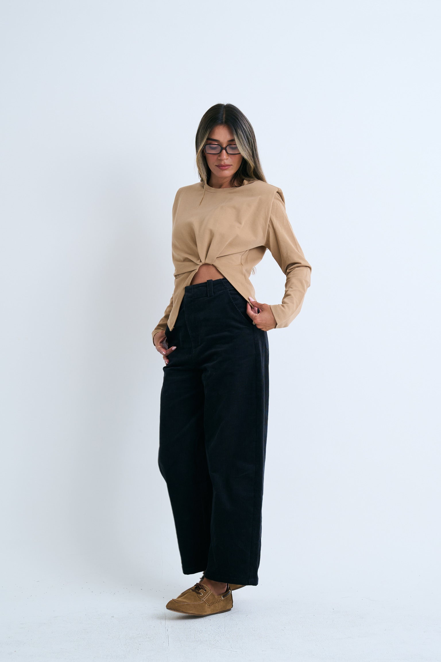 חולצת אליה קאמל