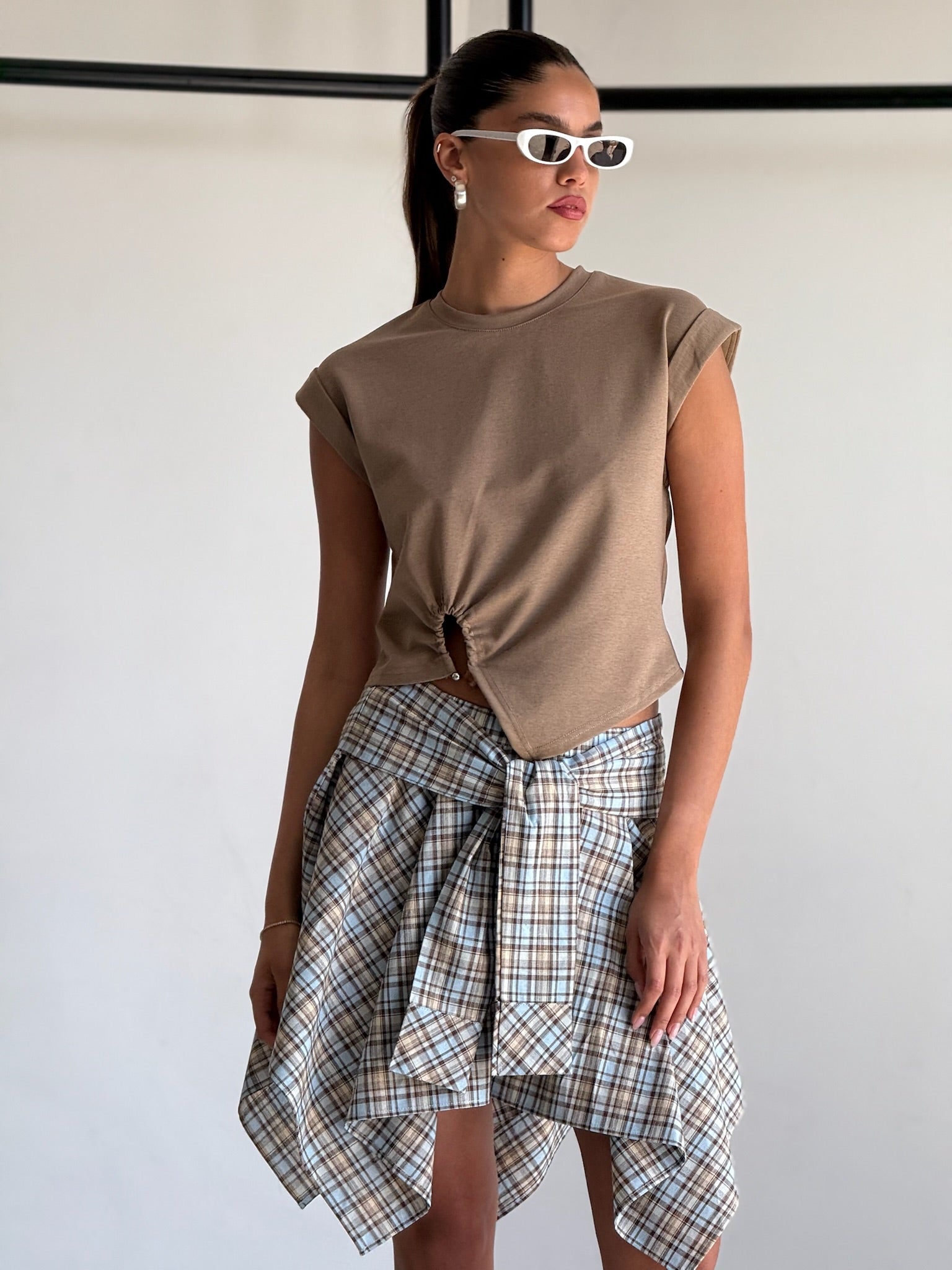 חולצת ראם חום