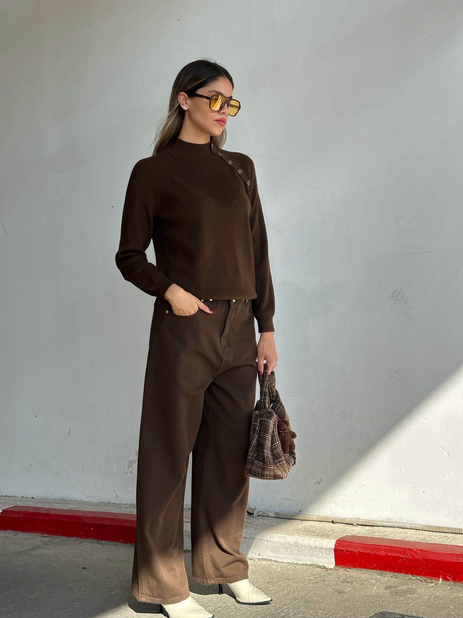 סריג דולב חום