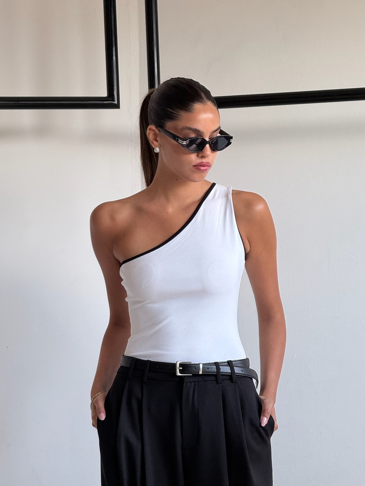 בגד גוף ליאב