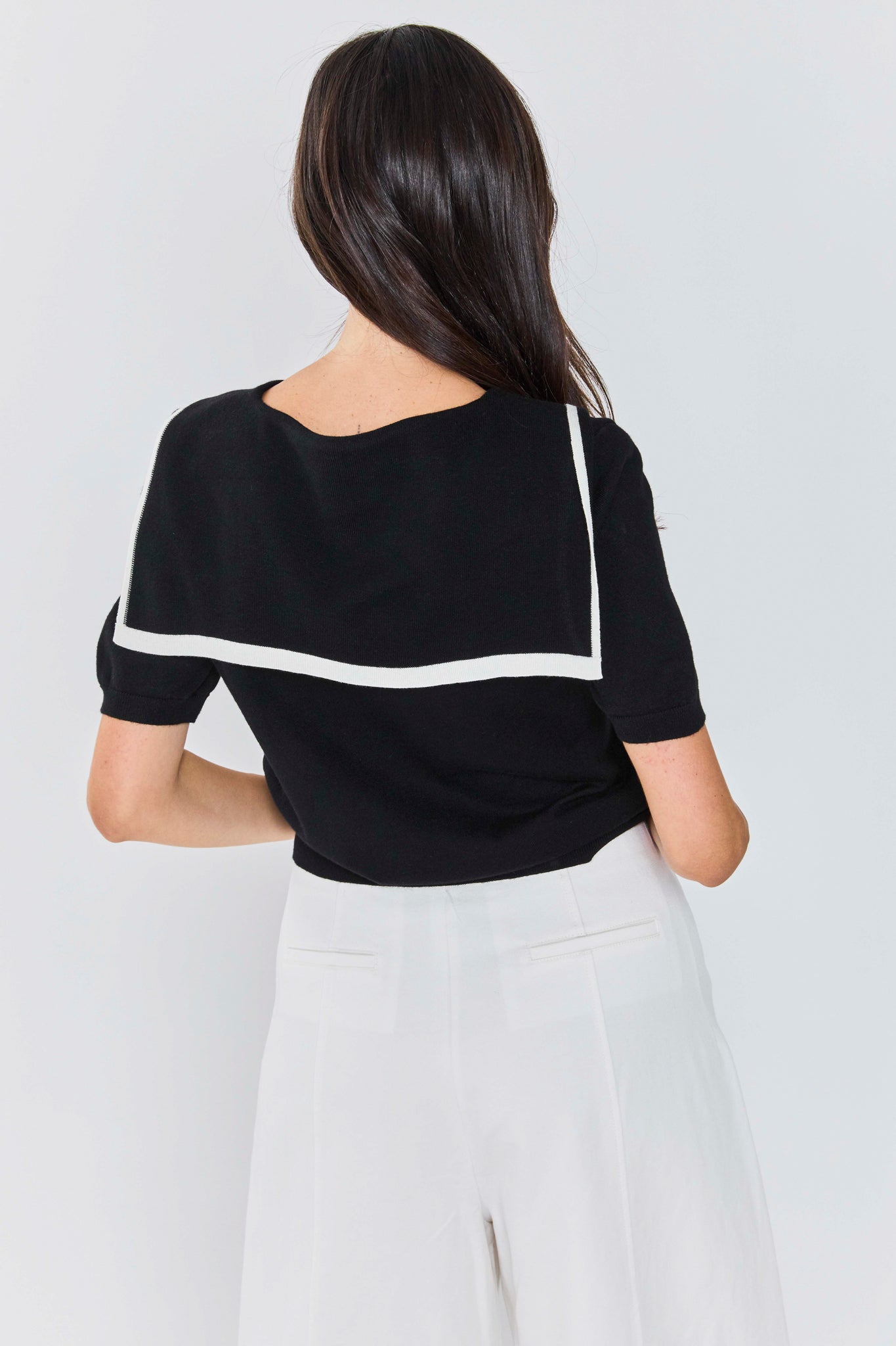 חולצת סריג אסי שחור
