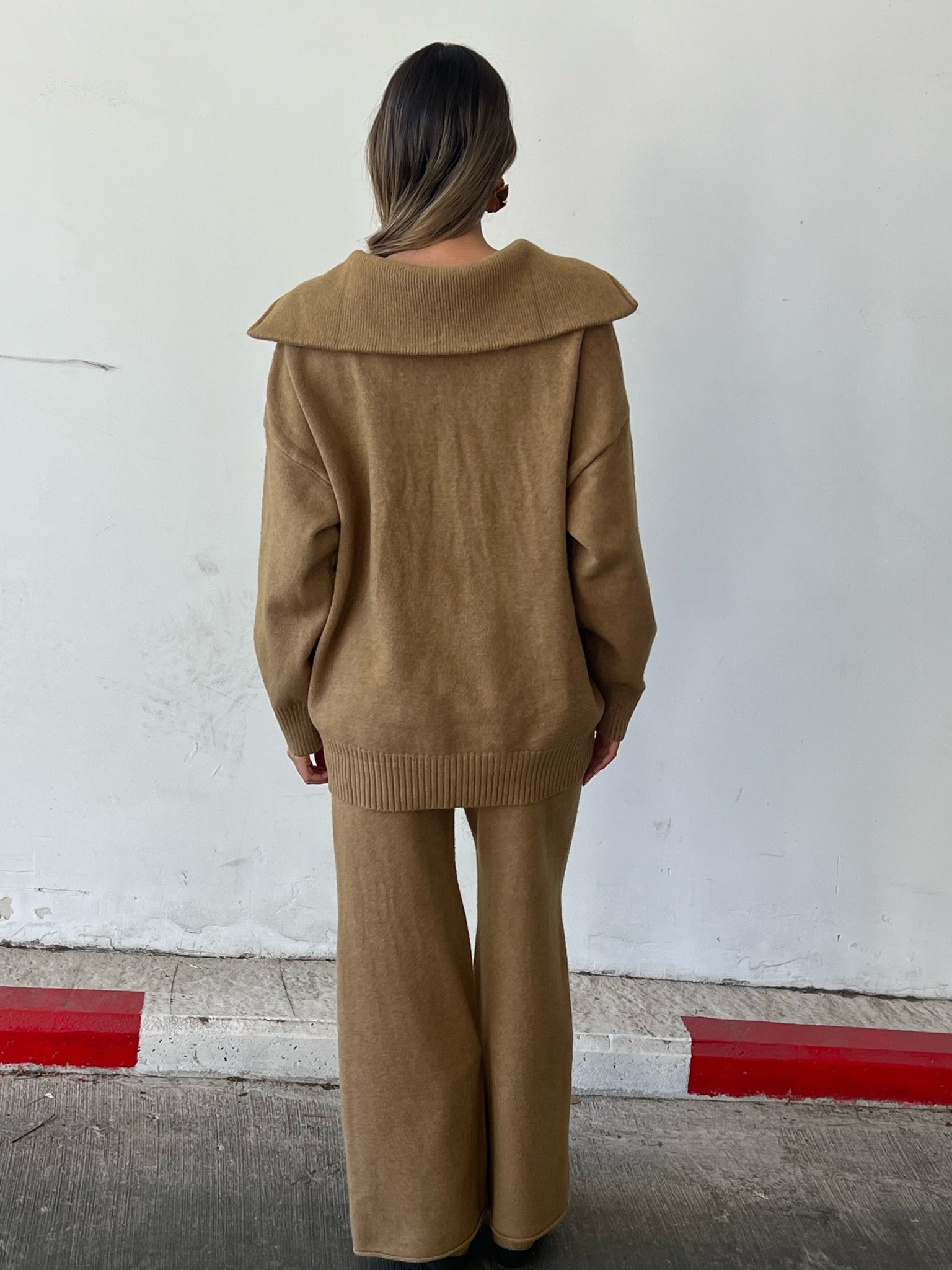 חליפת סריג היילי