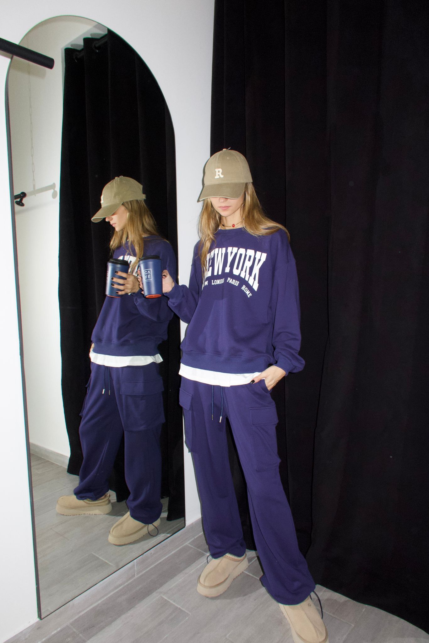 חליפת סול כחול