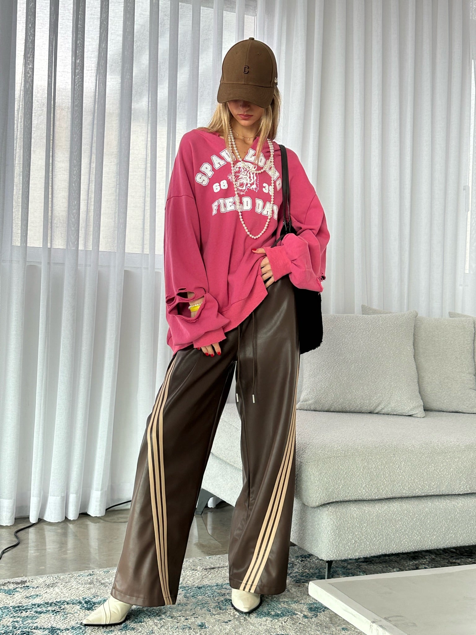 מכנס תאי דמוי עור חום