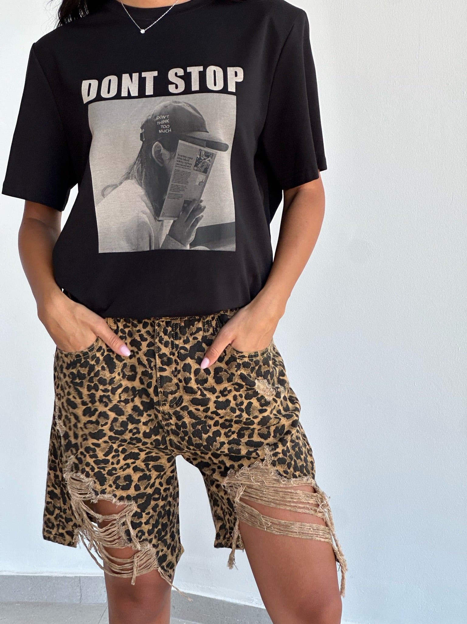 חולצת סלין שחור