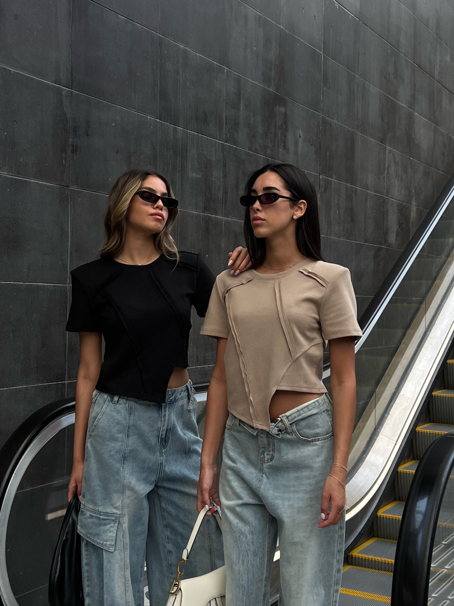 חולצת טורי בג