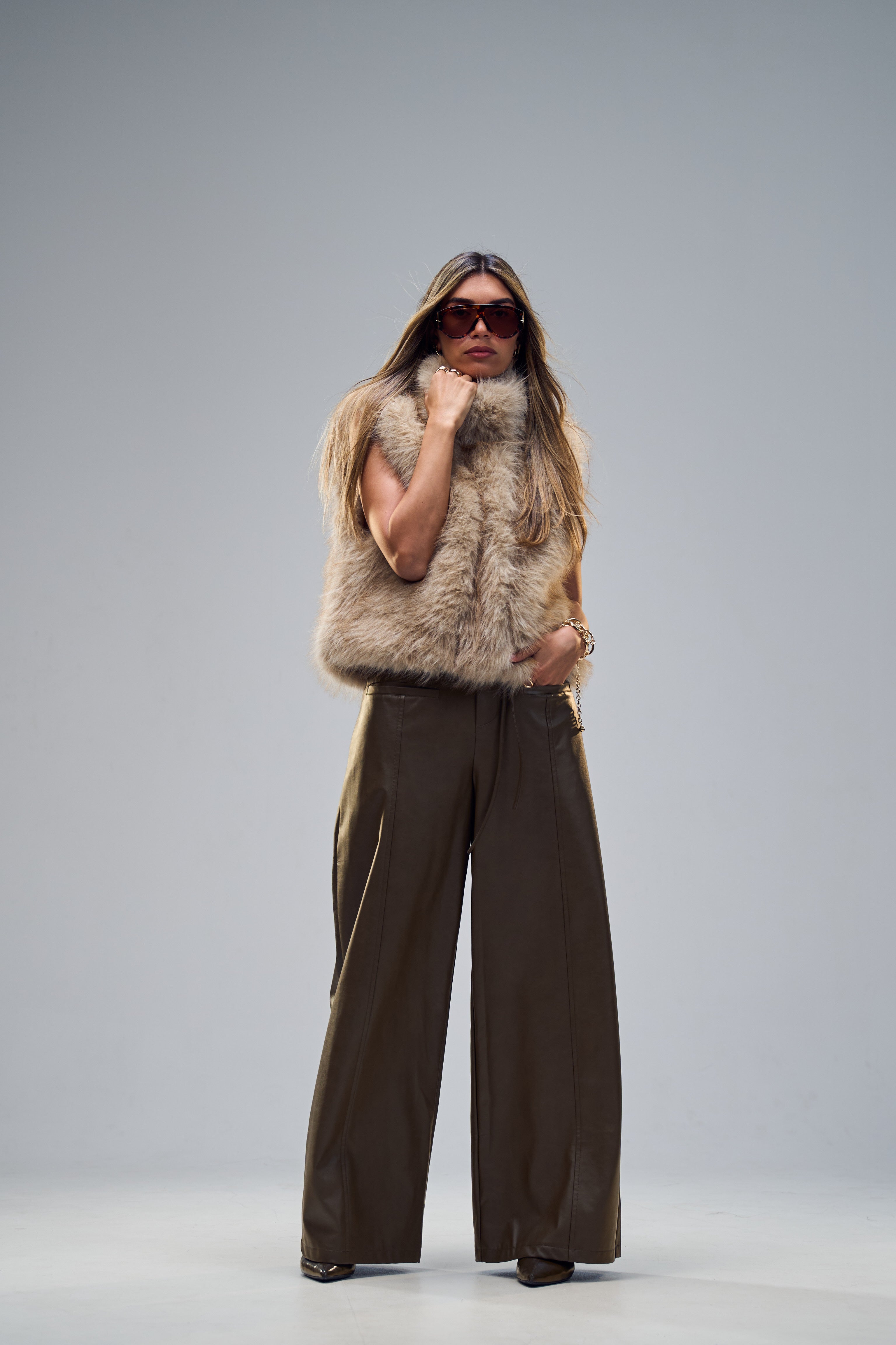 וסט לואיזה דבש