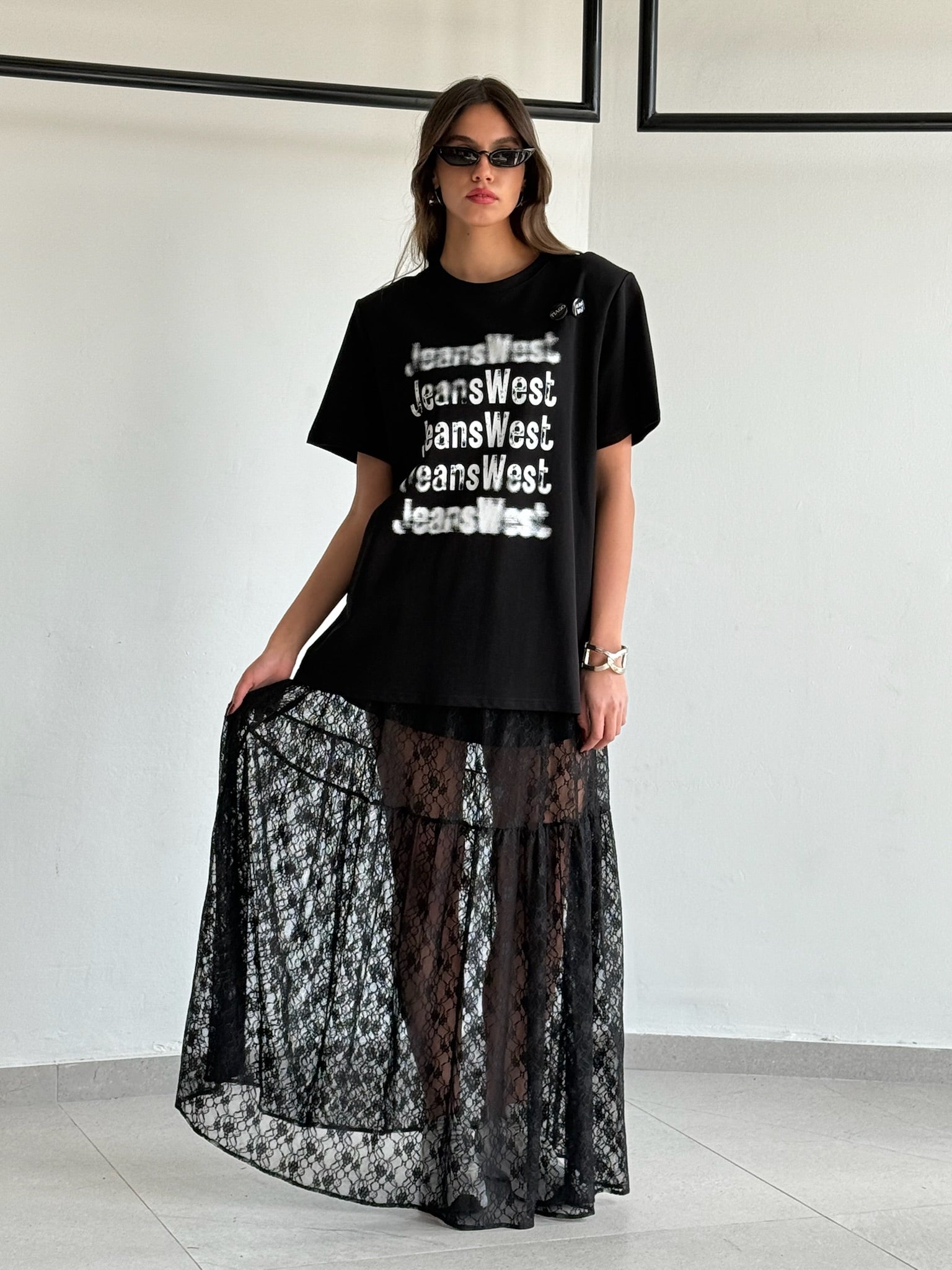 חצאית סאם שחור