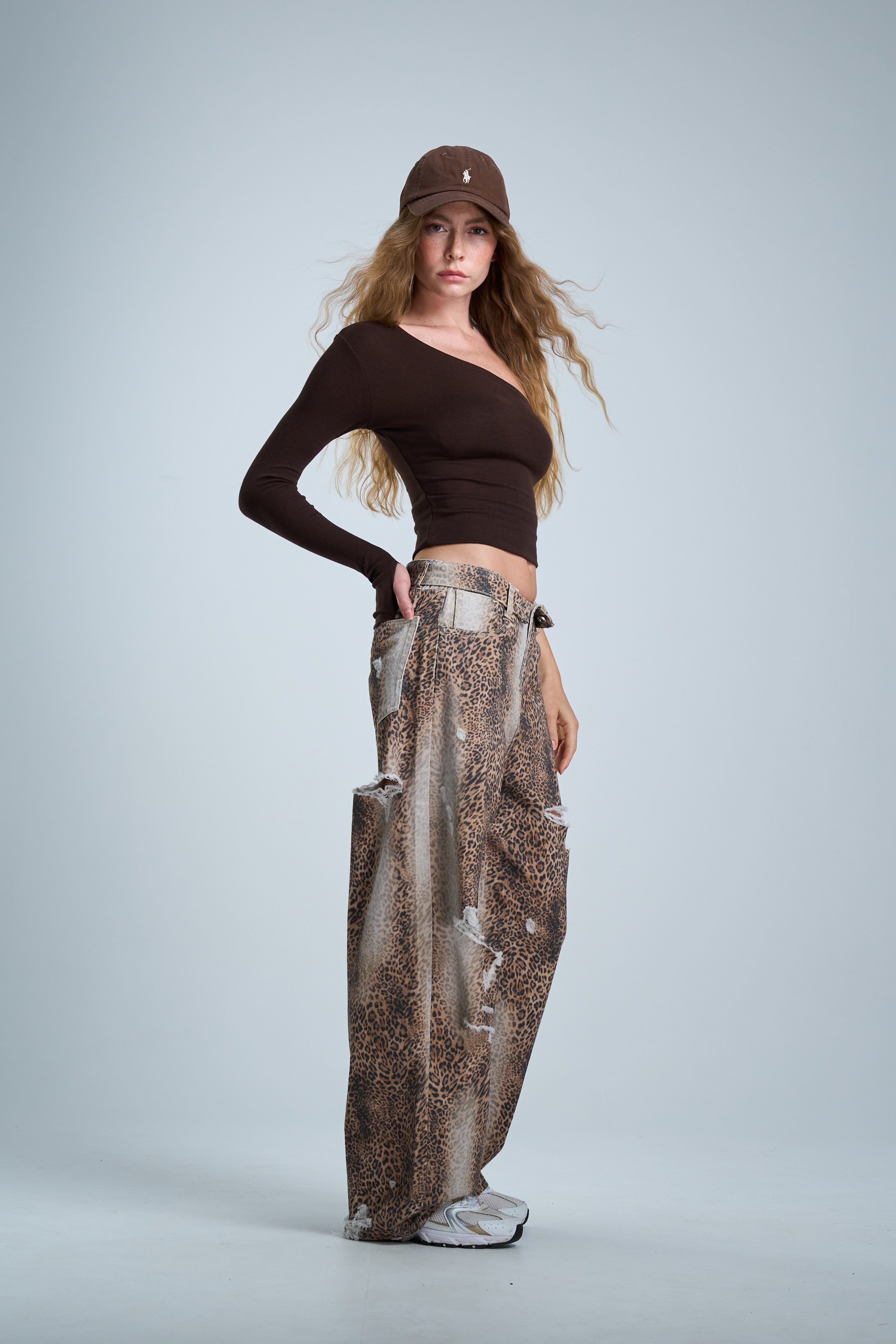 חולצת קלר חום