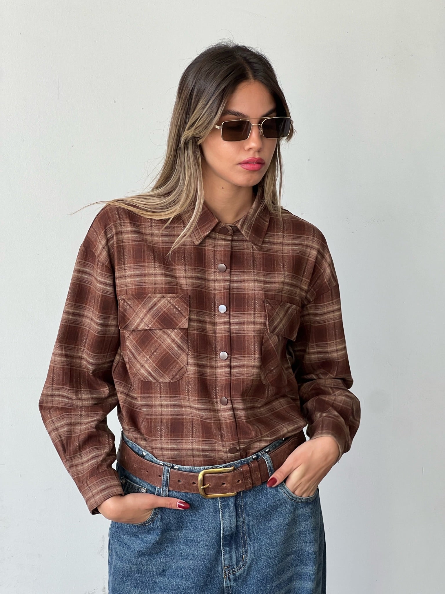 חולצת איזבל חום בהיר