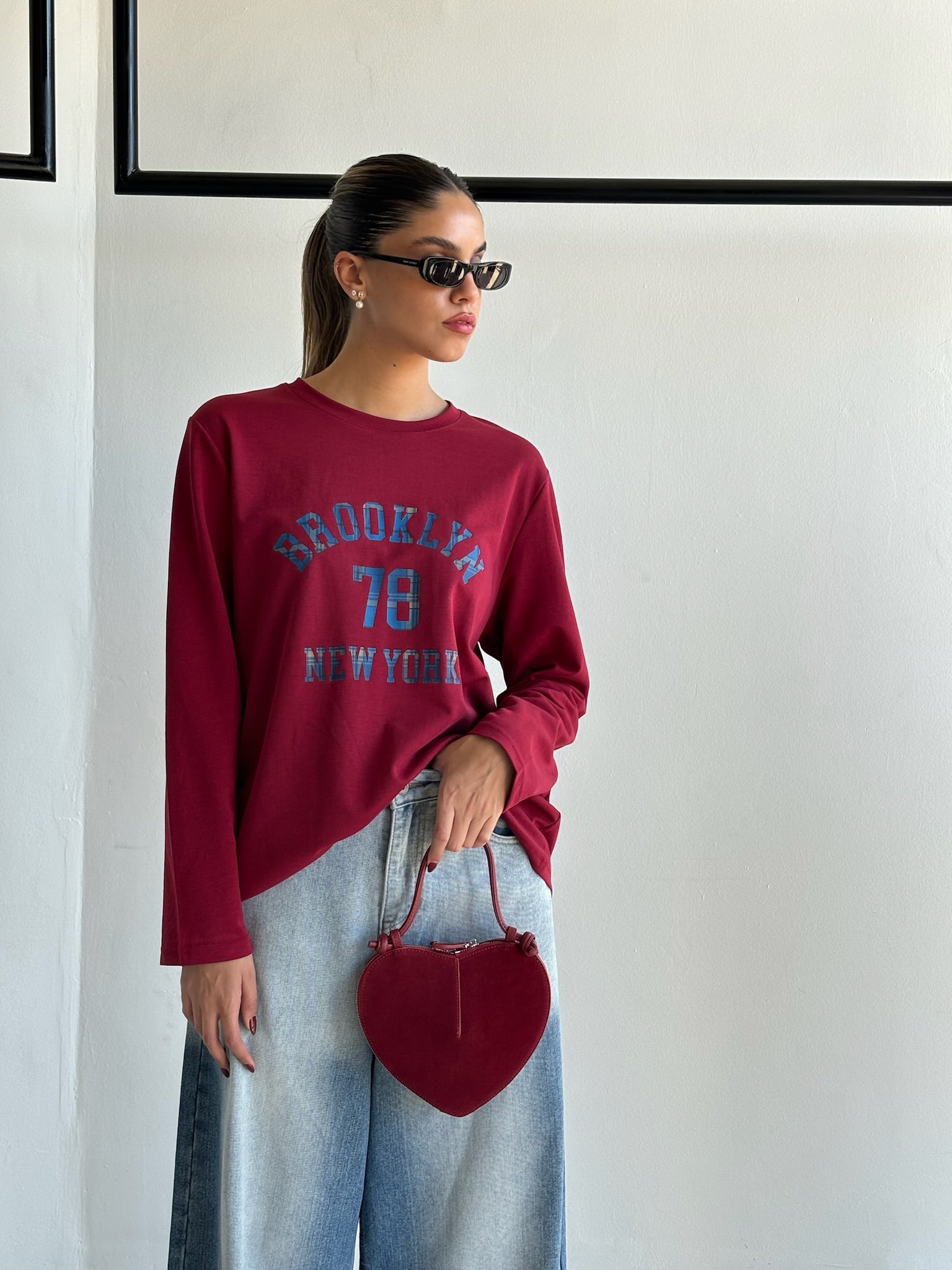 חולצת רנה בורדו