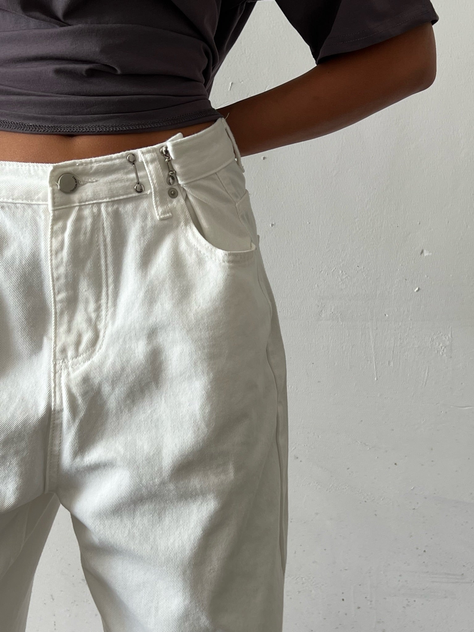 מכנס ג׳ינס לואי לבן