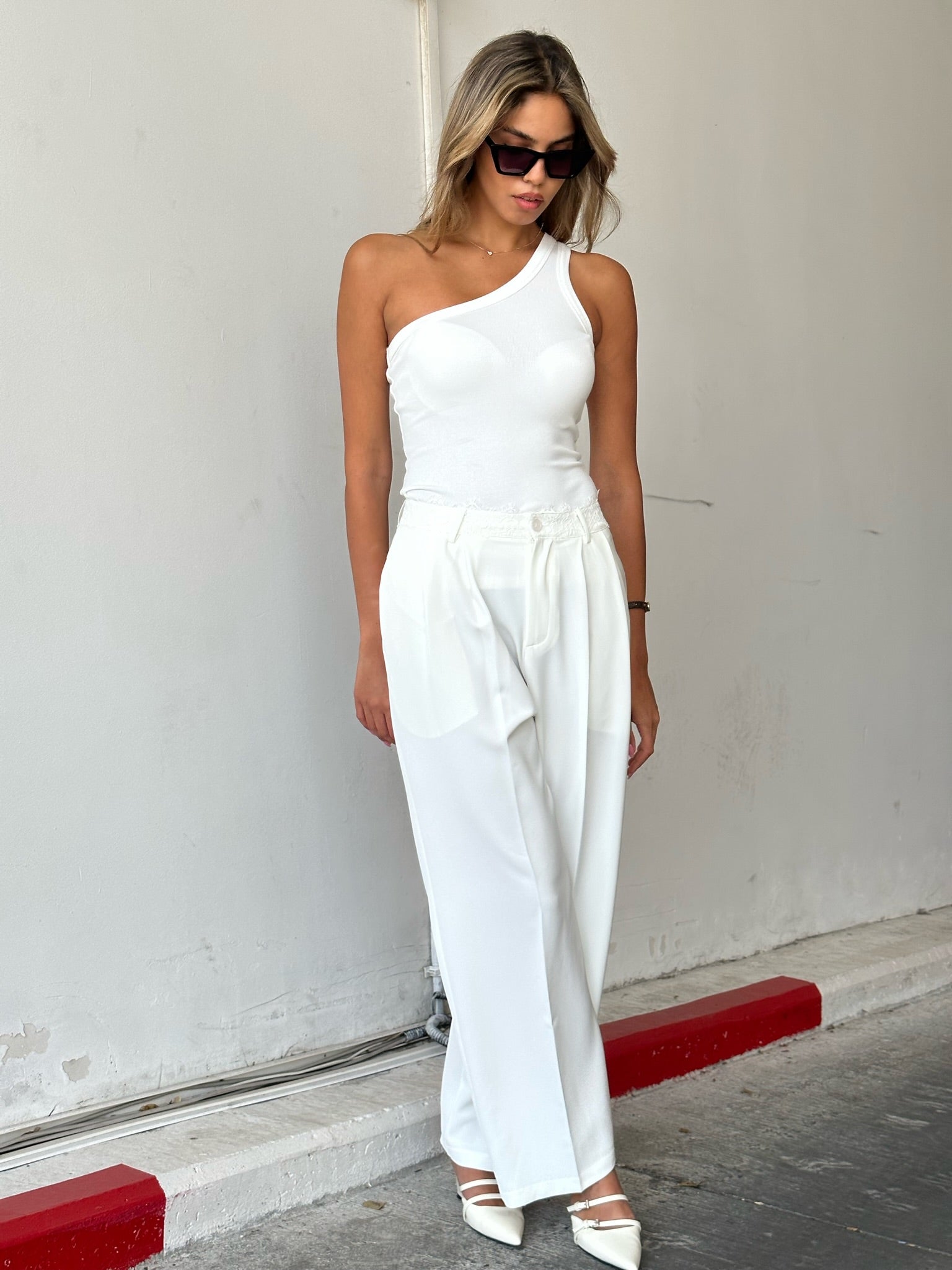 מכנס סופיה לבן