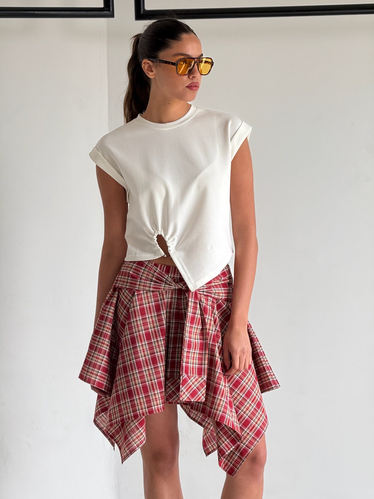 חולצת ראם לבן