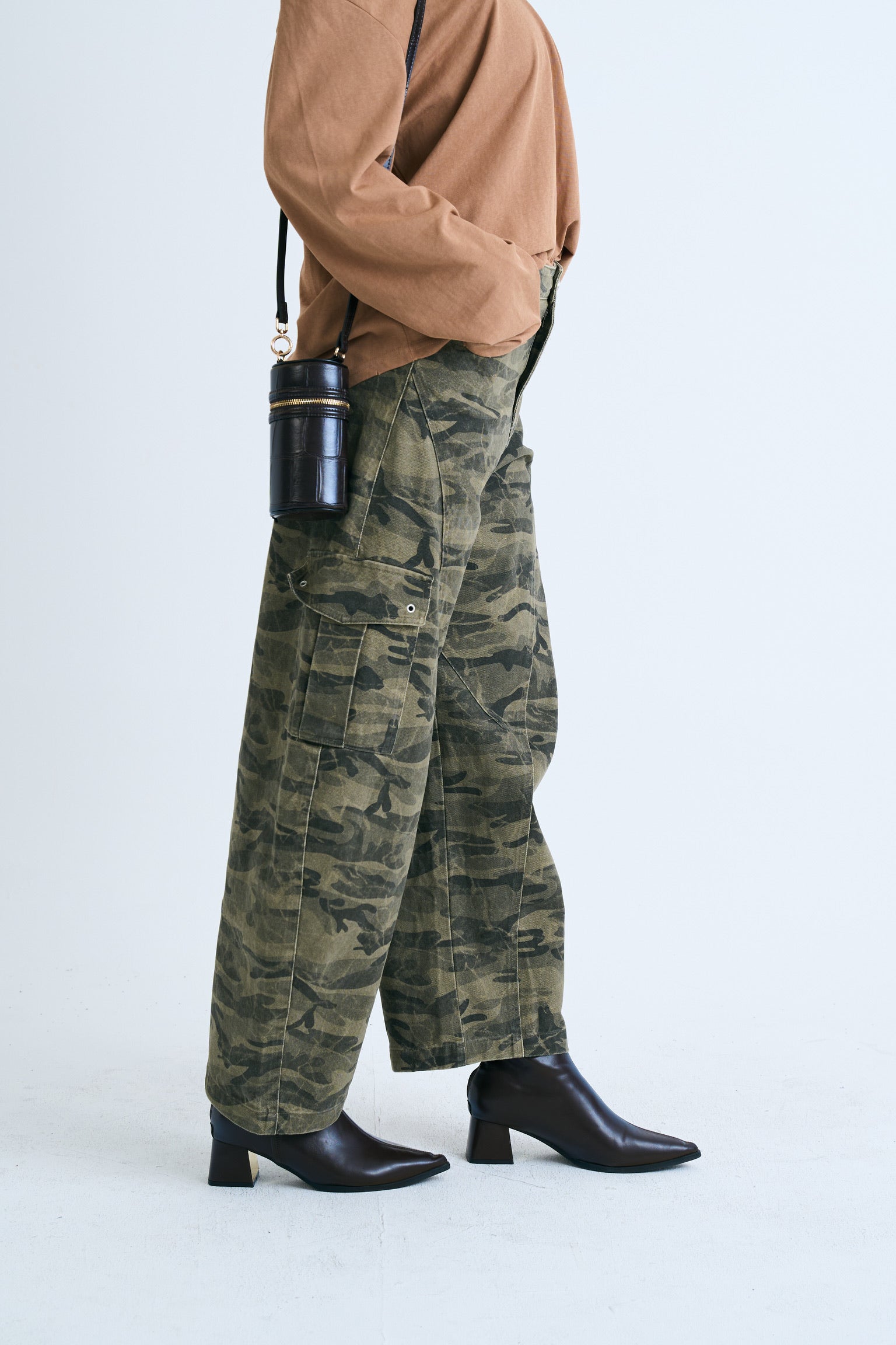 מכנס און ירוק