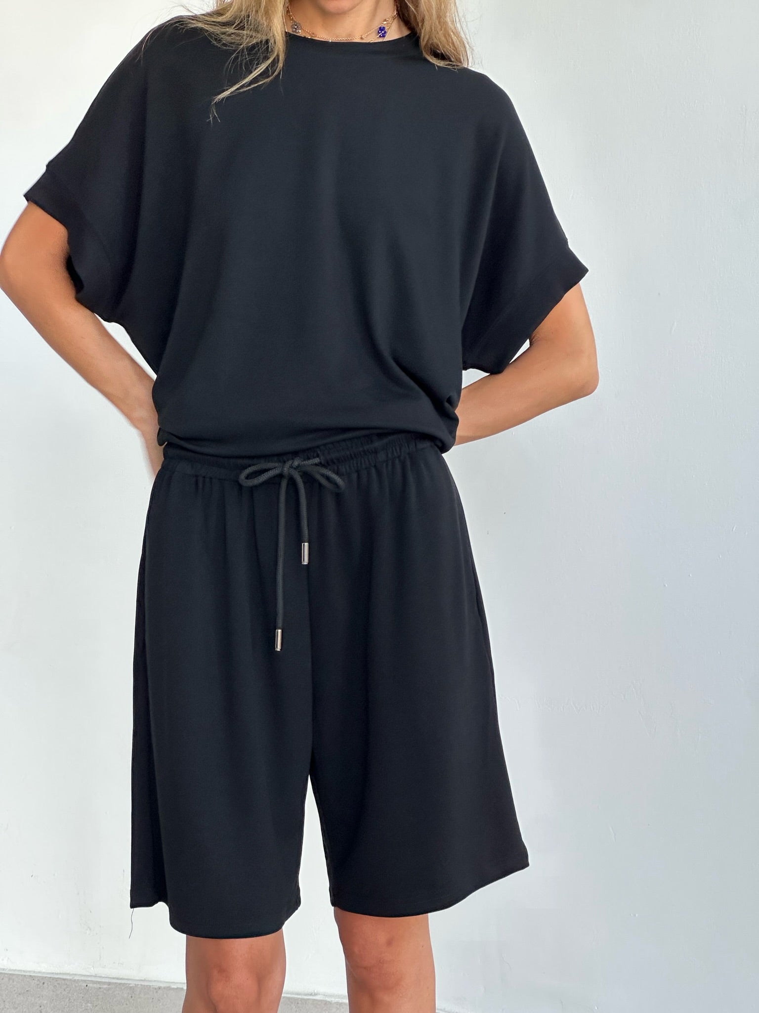 חליפת רונה שחור