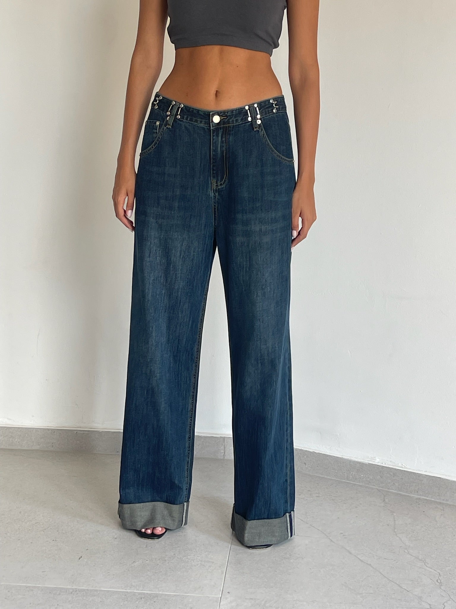 מכנס ג׳ינס עמנואל