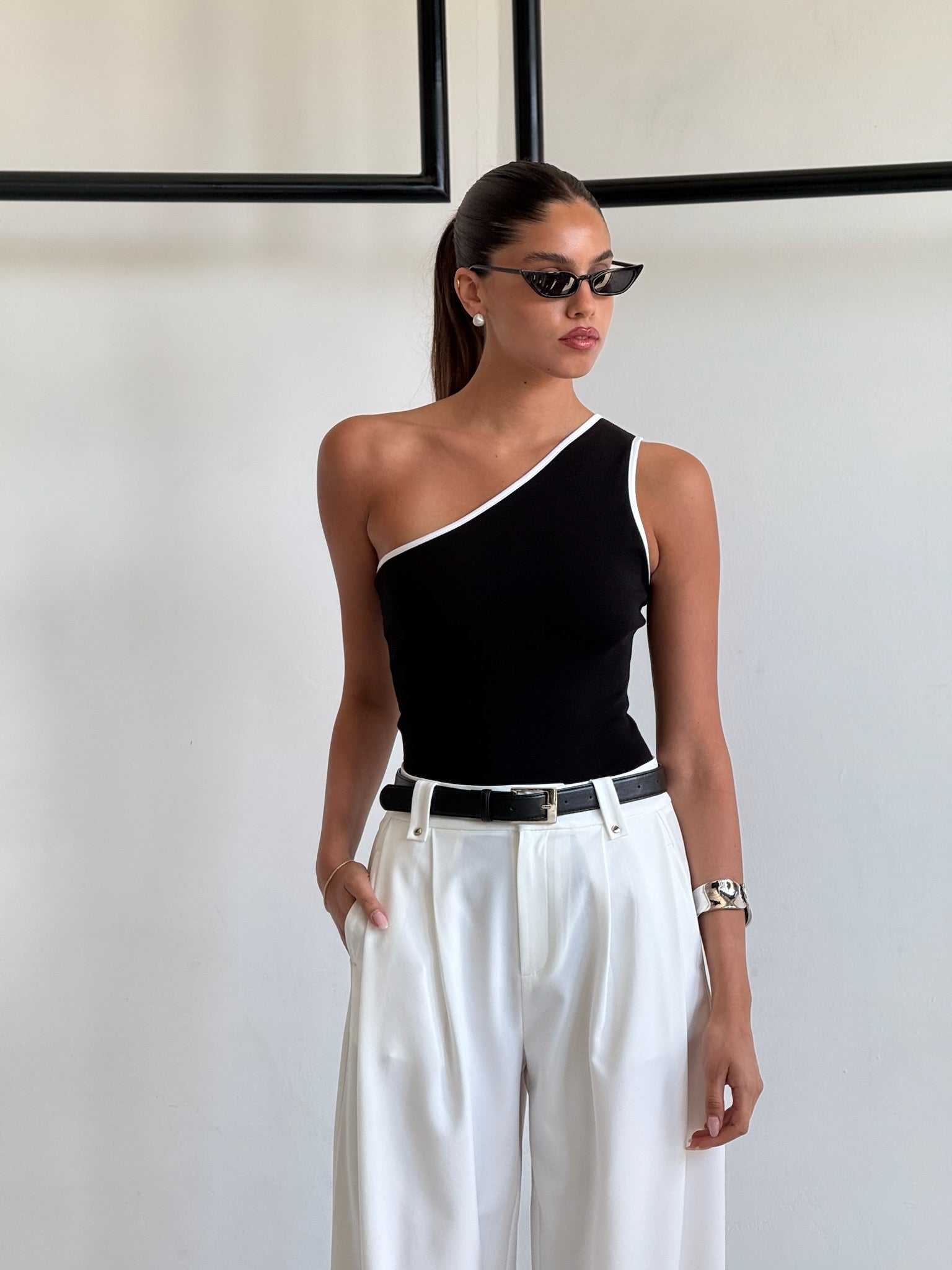 בגד גוף ליאב