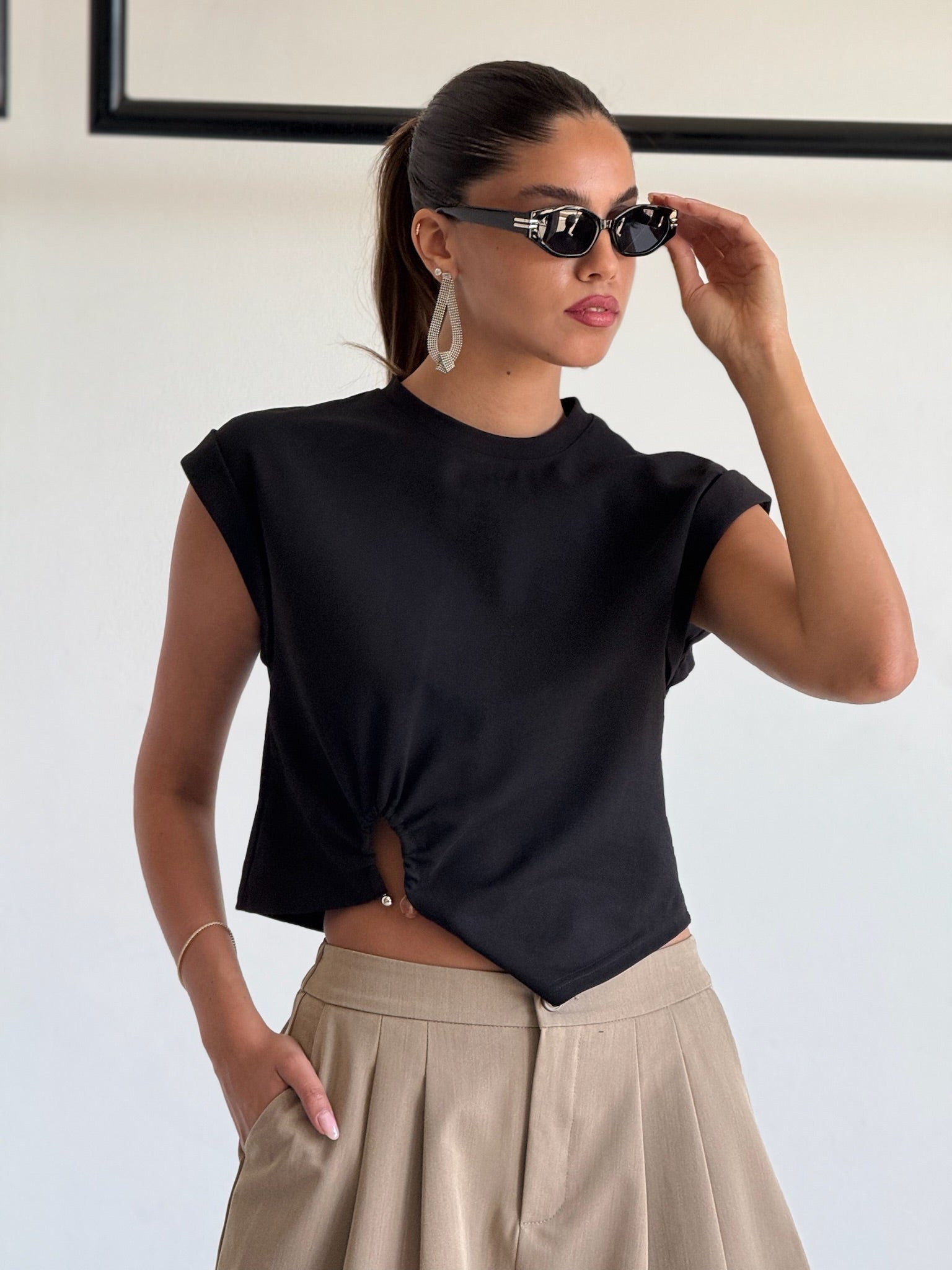 חולצת ראם שחור