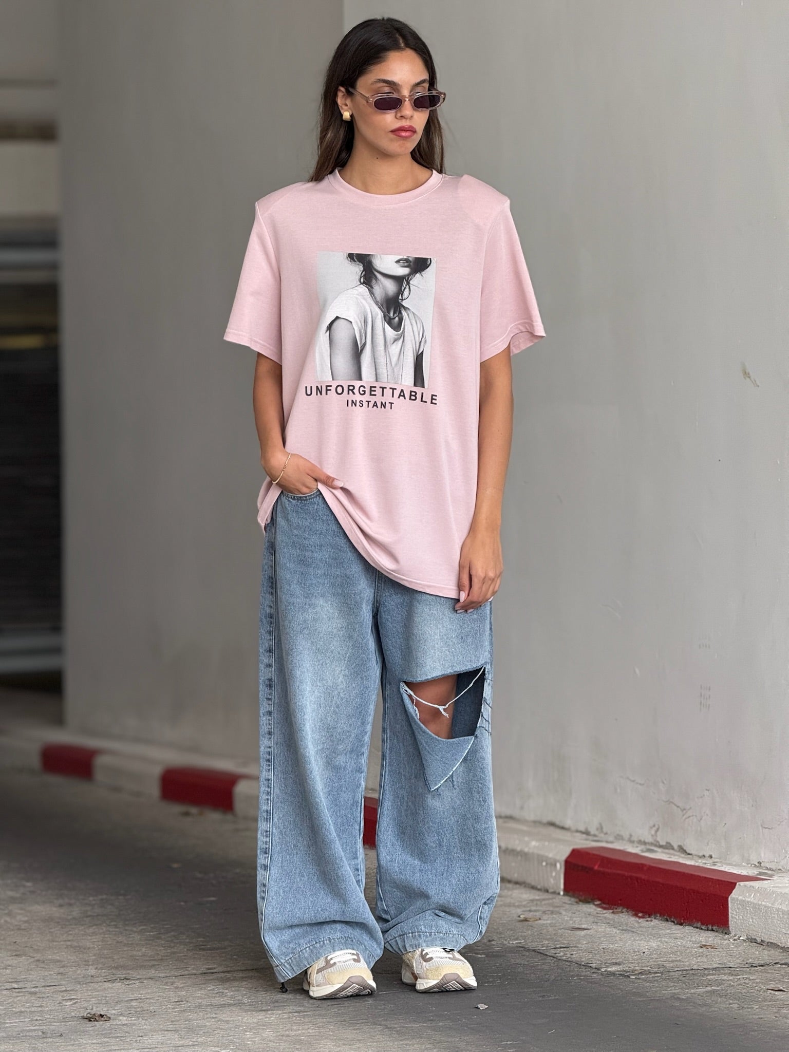 חולצת אבישג ורוד