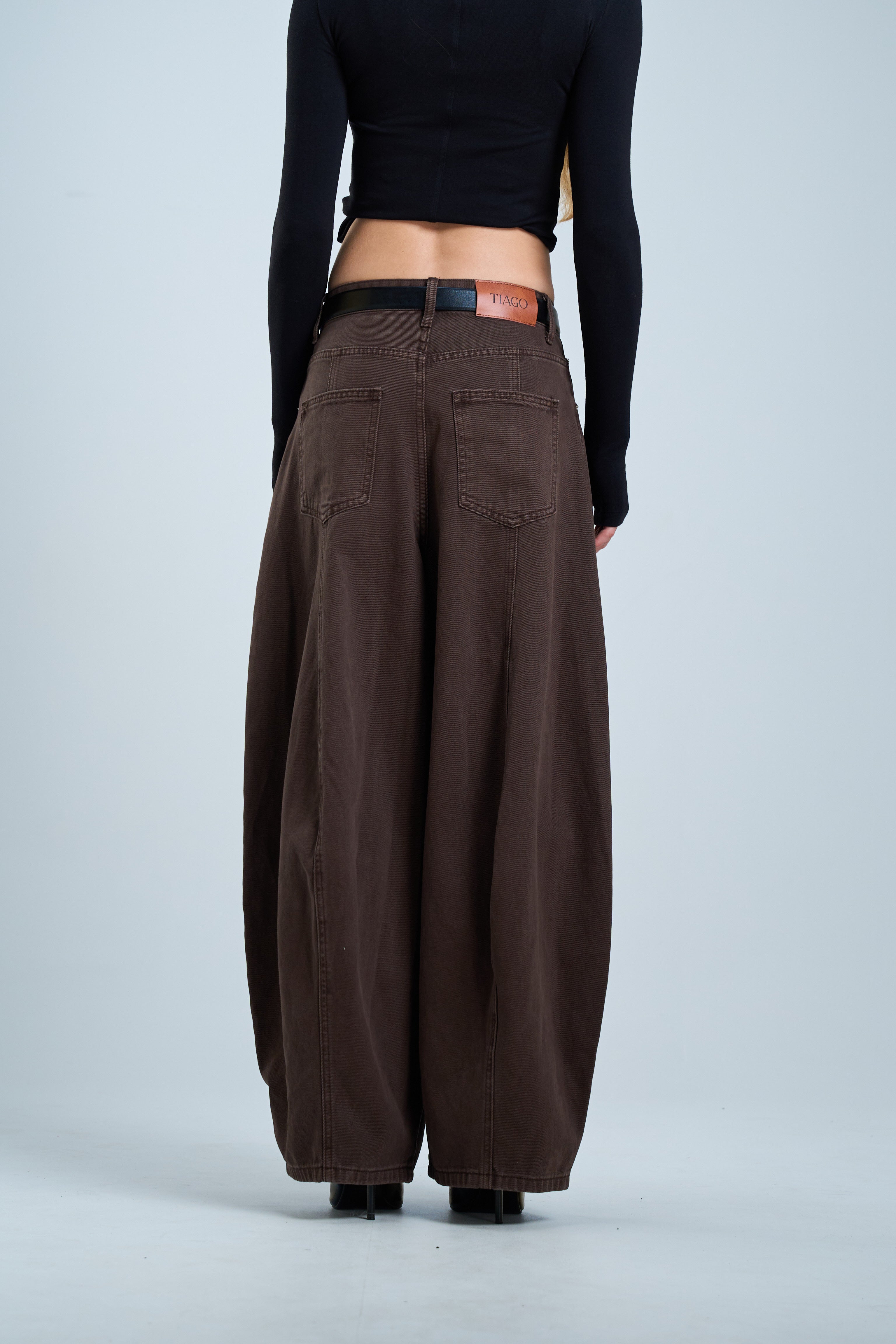 מכנס ג׳ינס נאיה חום