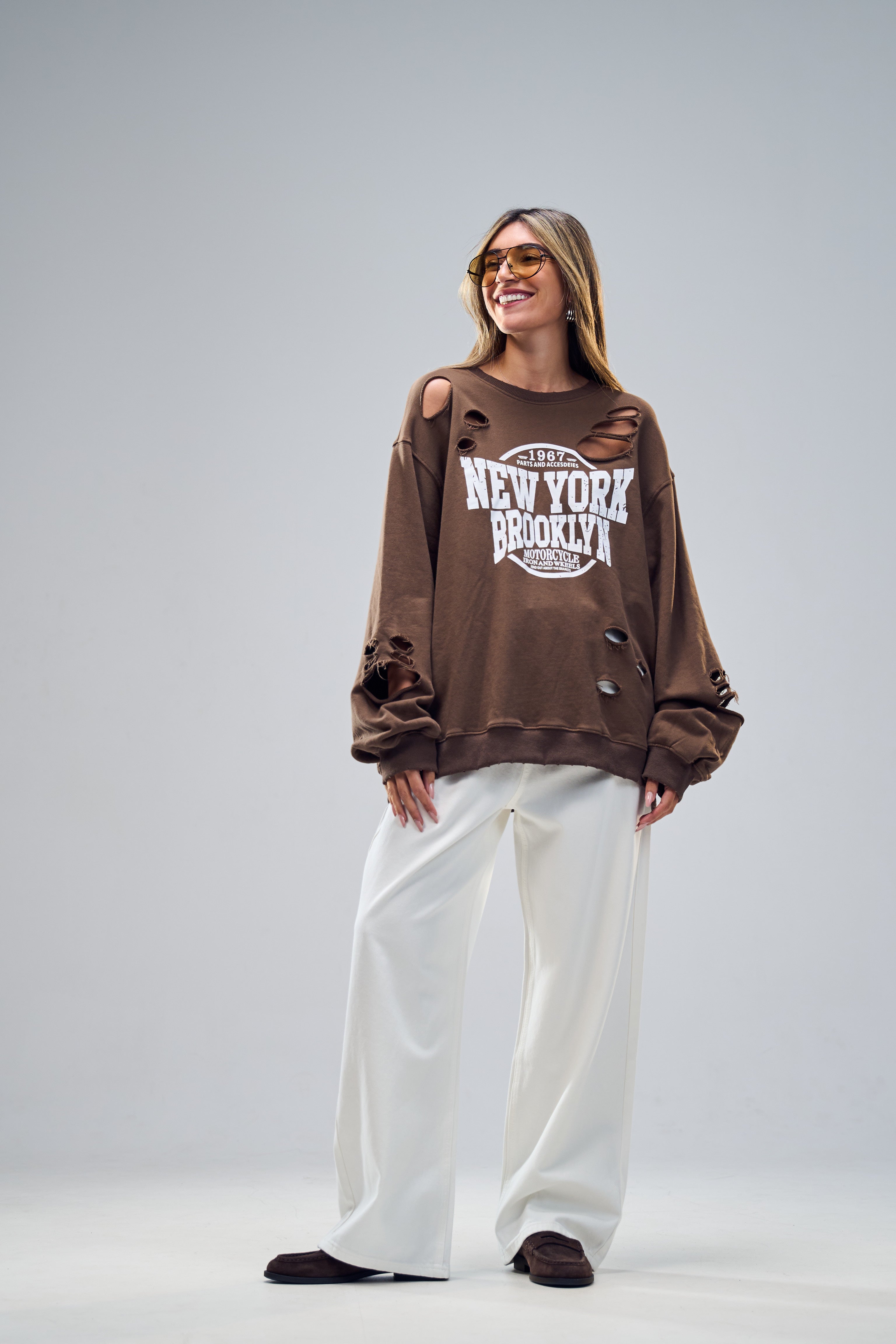 סווצר בל חום