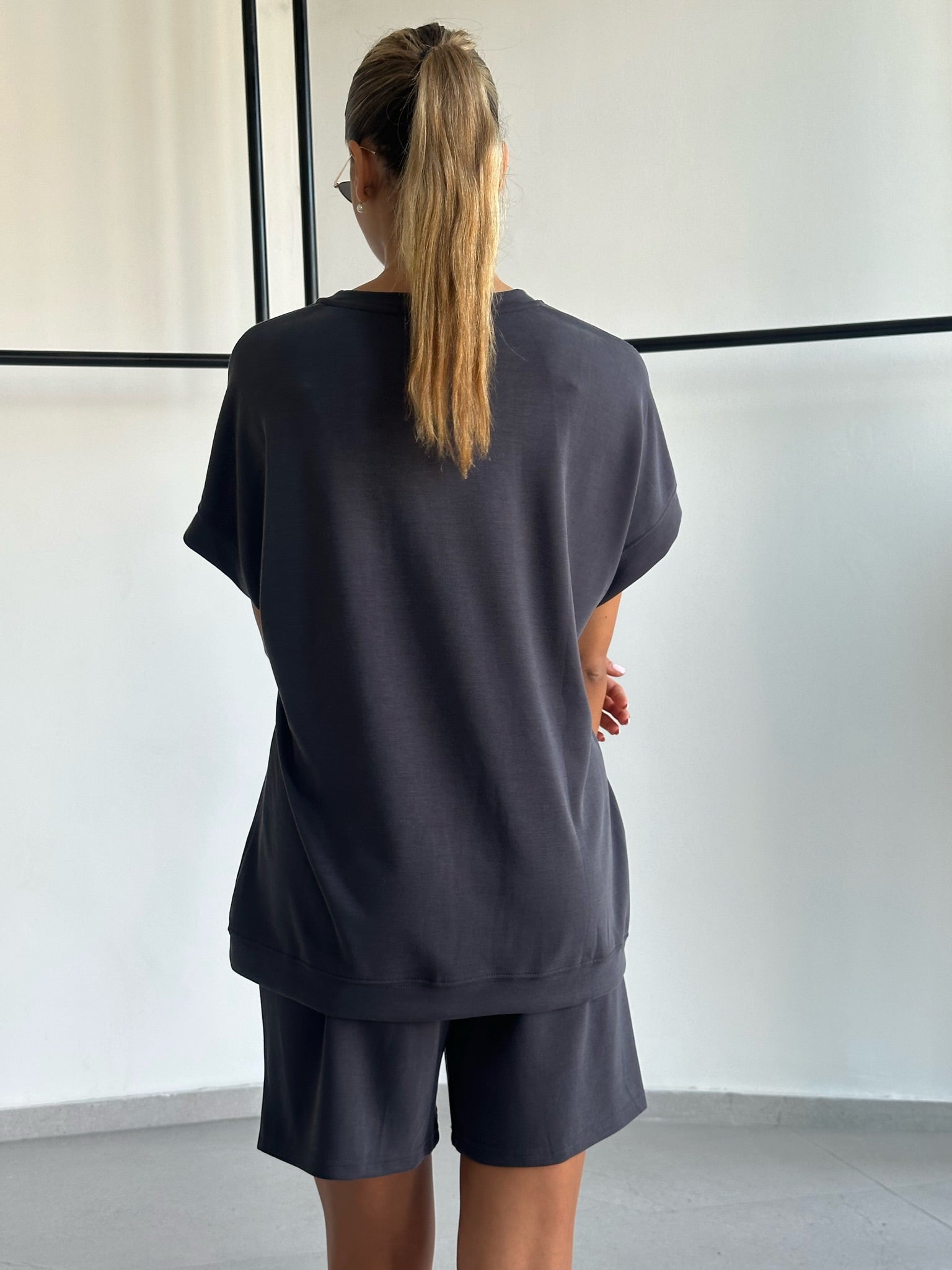 חליפת רונה אפור