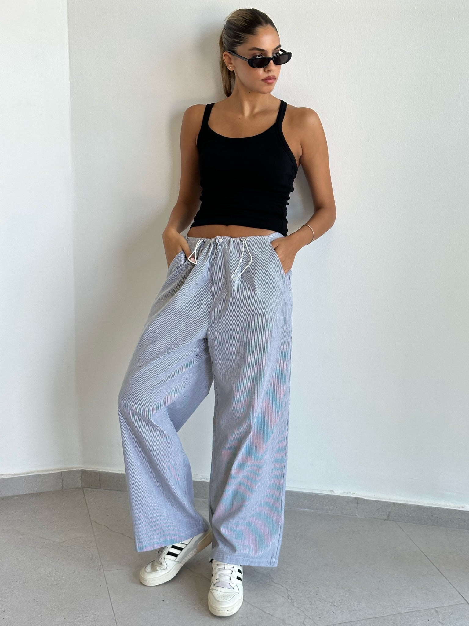 מכנס לוטם פסים שחור