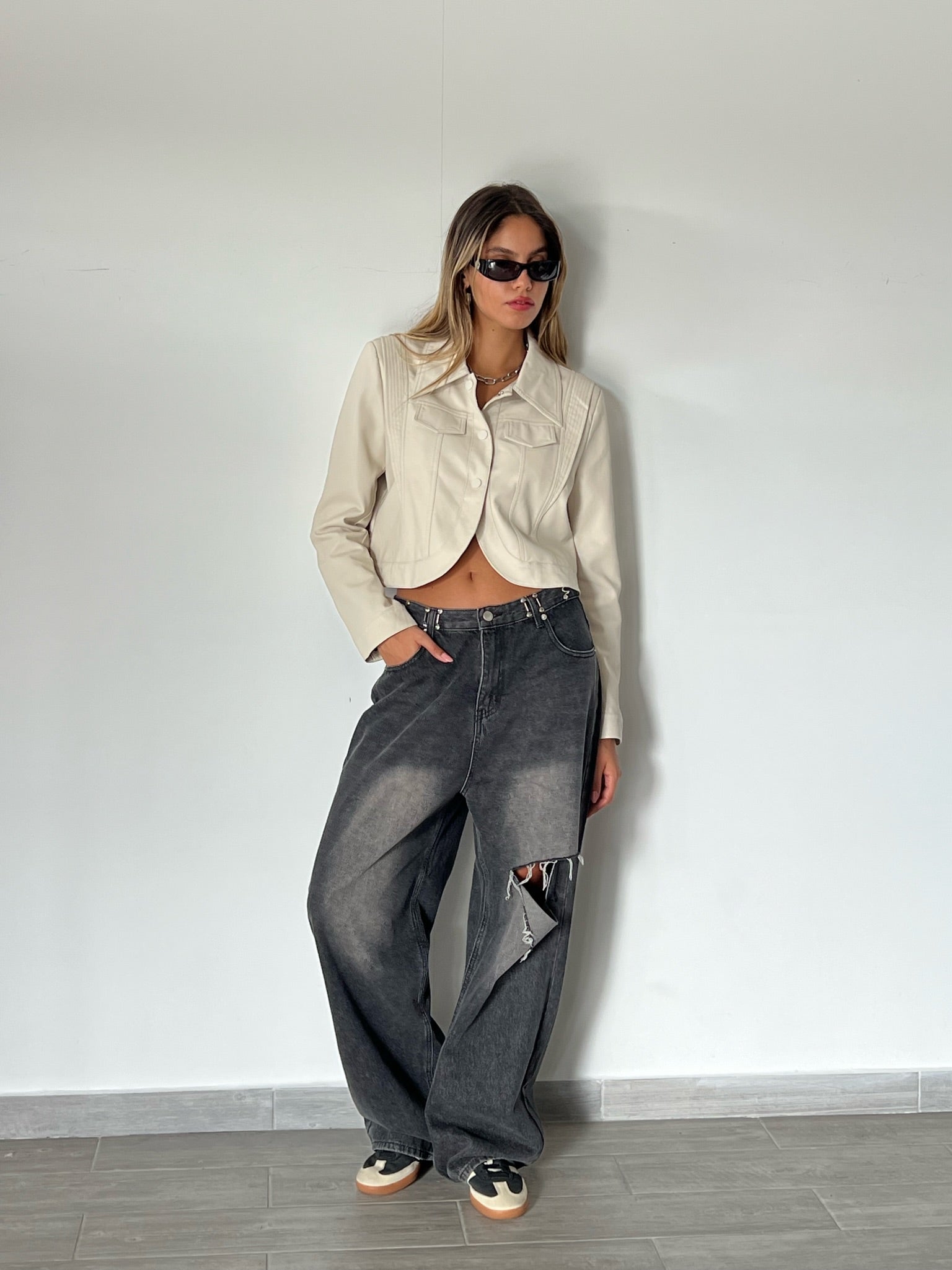 ג׳קט דמוי עור אלכס שמנת