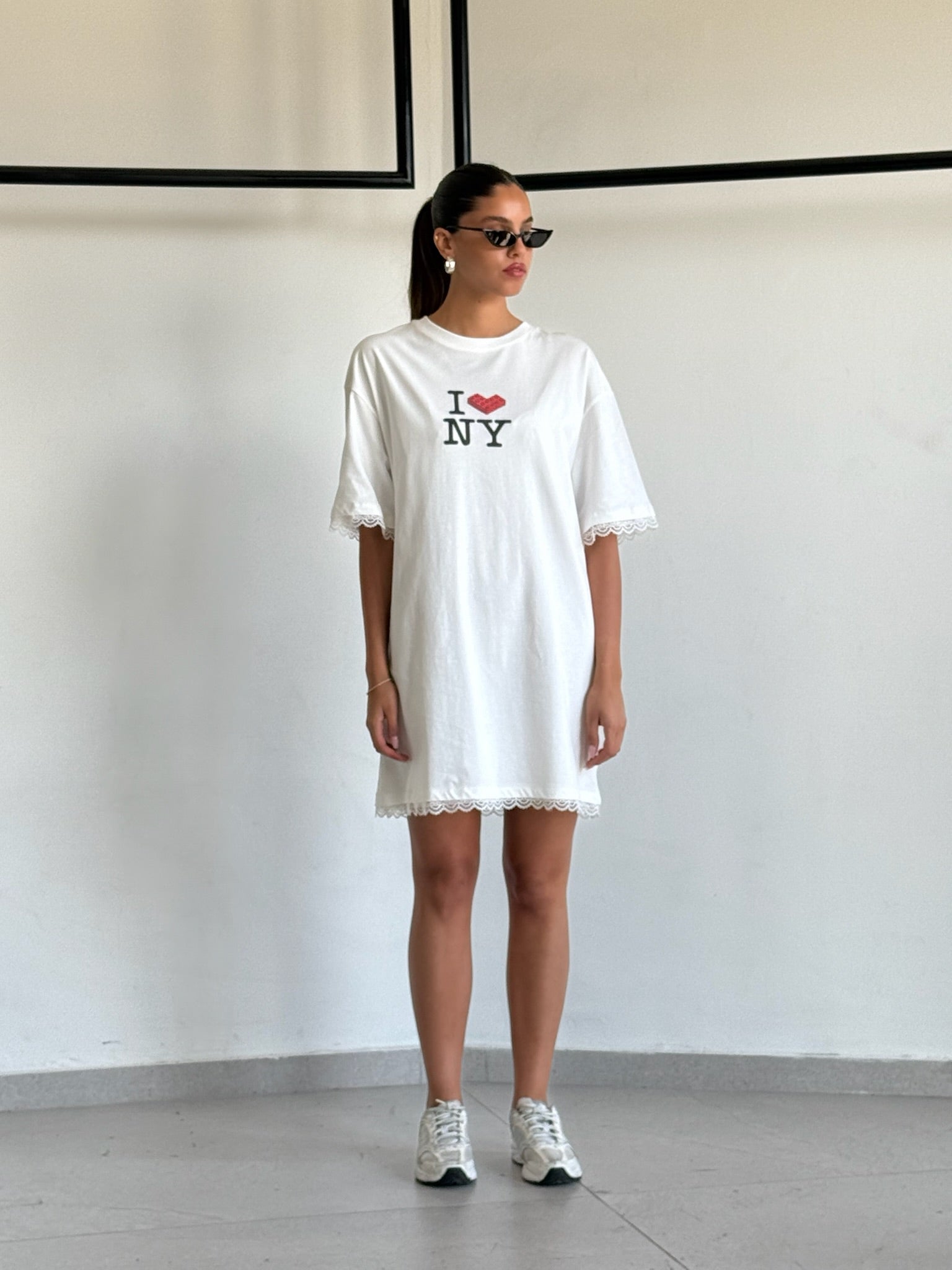 שמלת ניב לבן