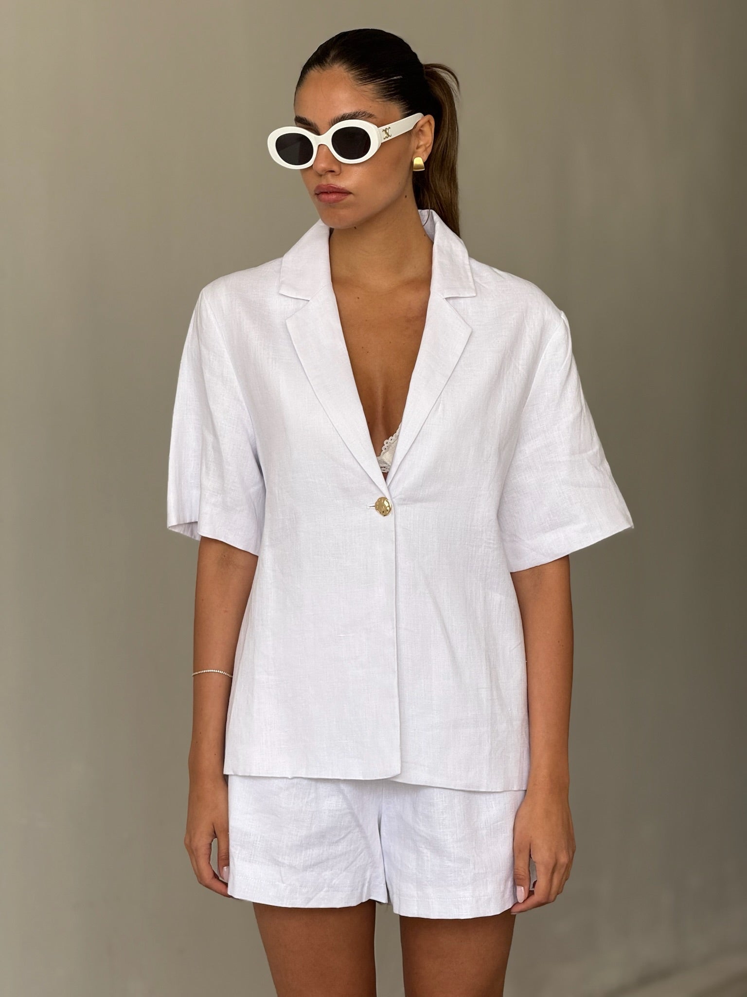 חליפת מור פשתן לבן