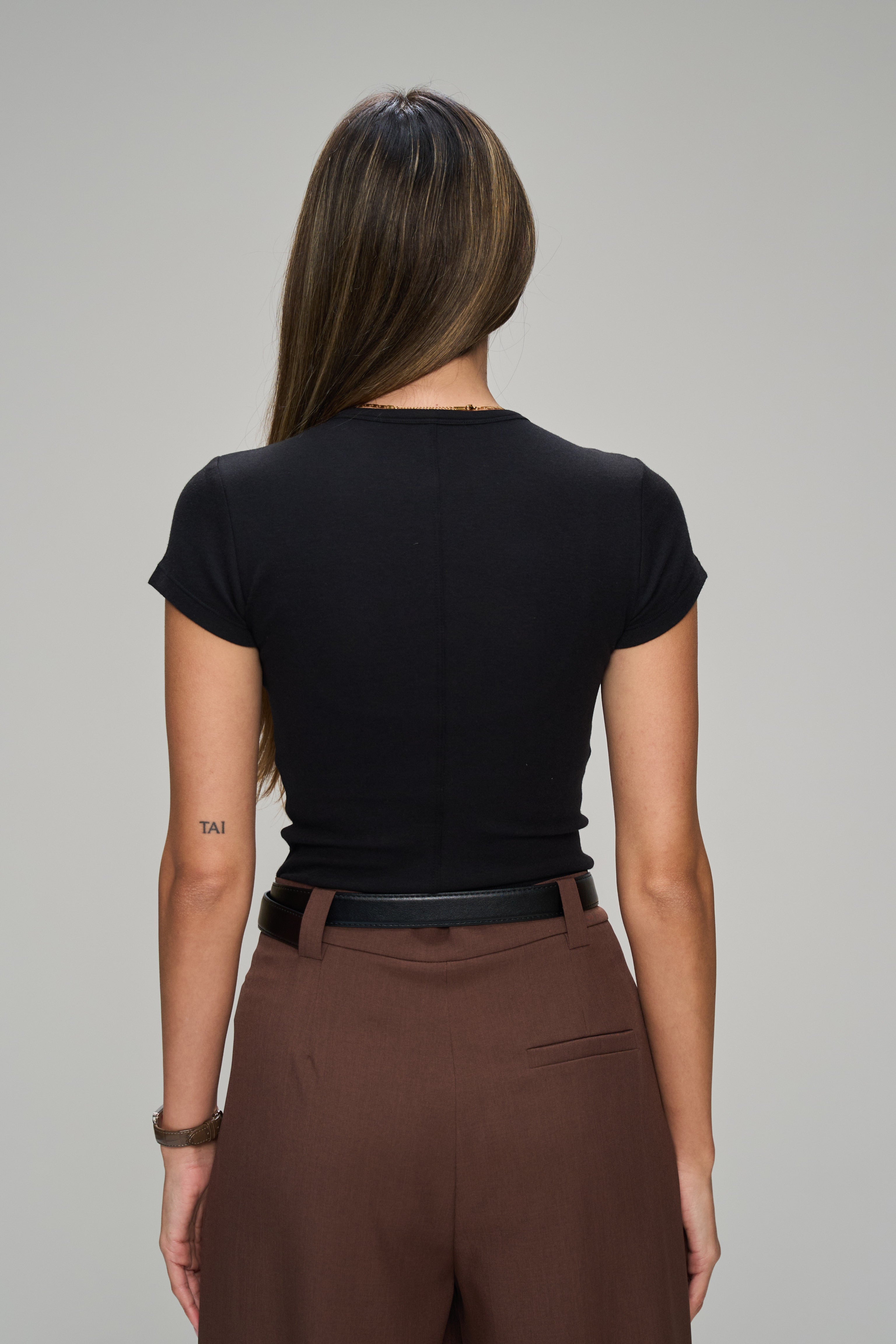 חולצת ריילי שחור