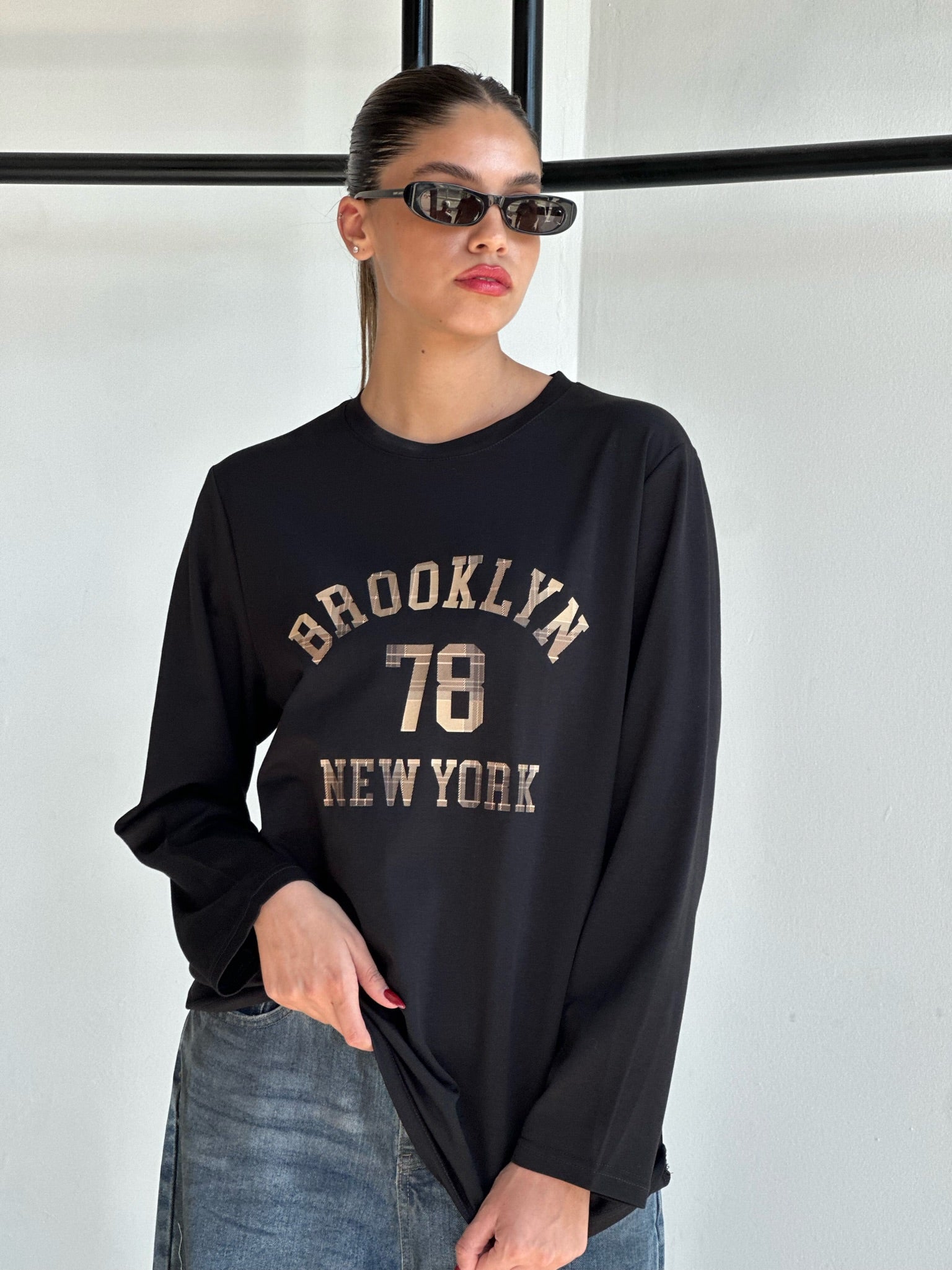 חולצת רנה שחור