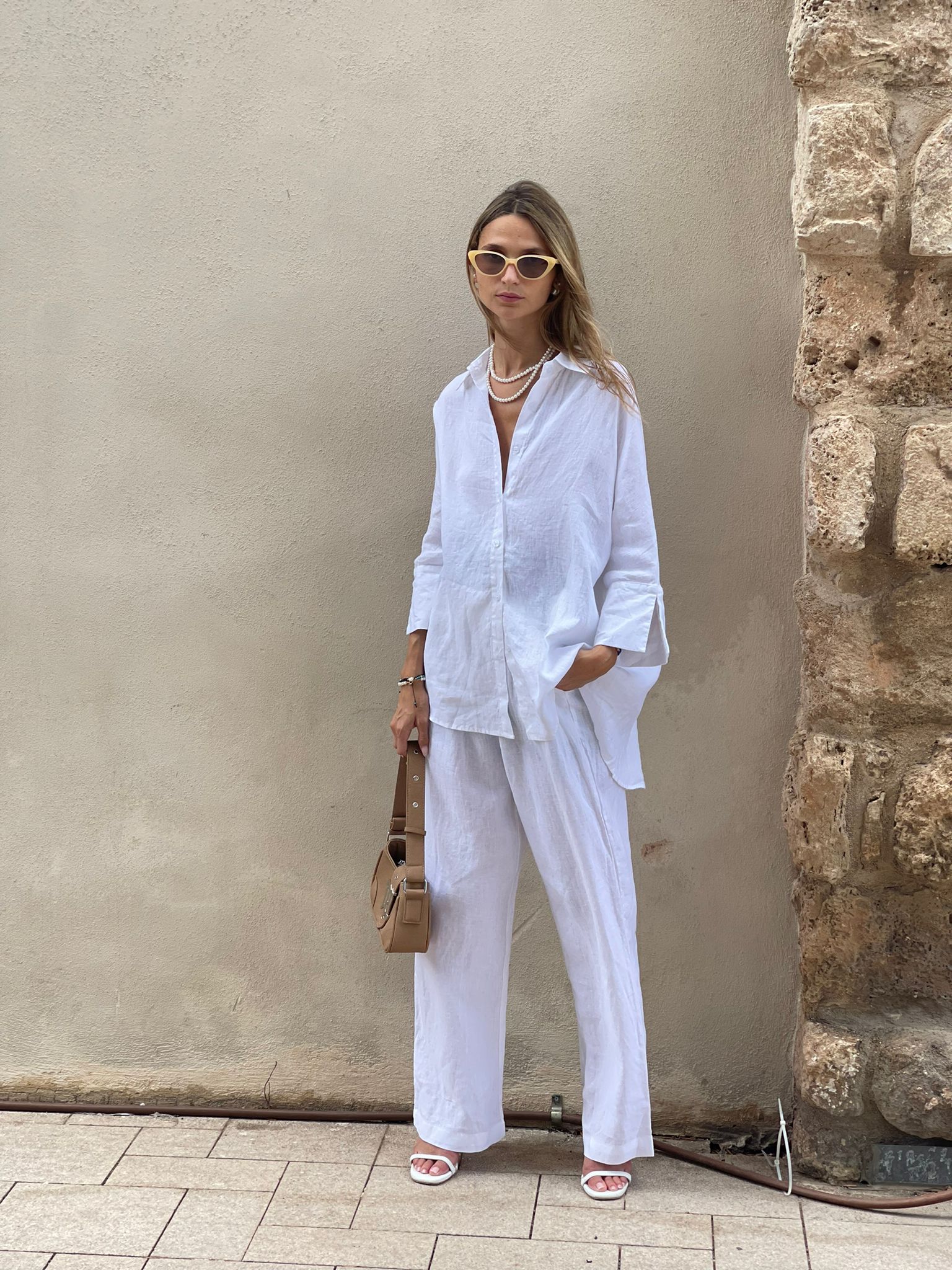 חליפת פשתן ריי לבן