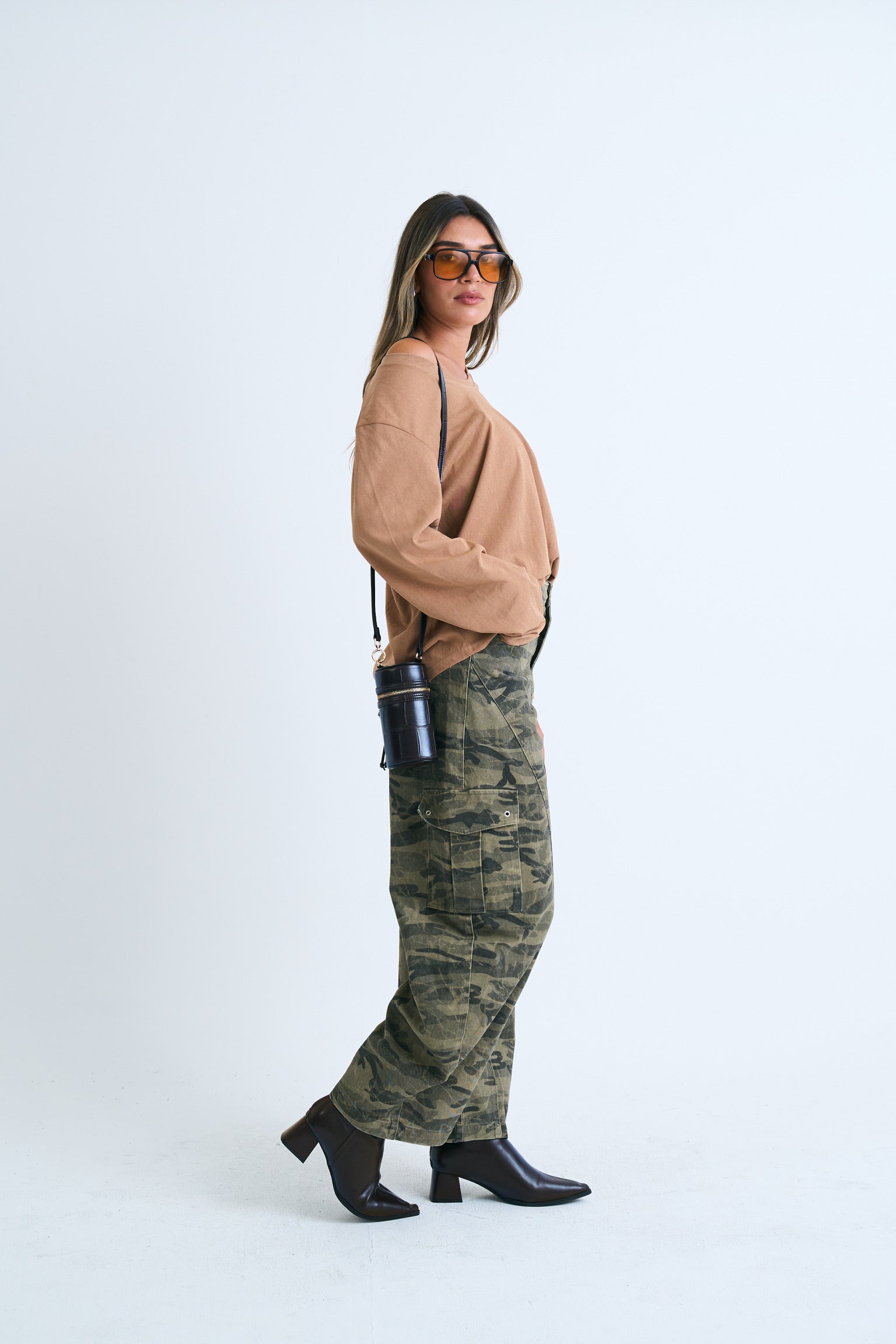 מכנס און ירוק