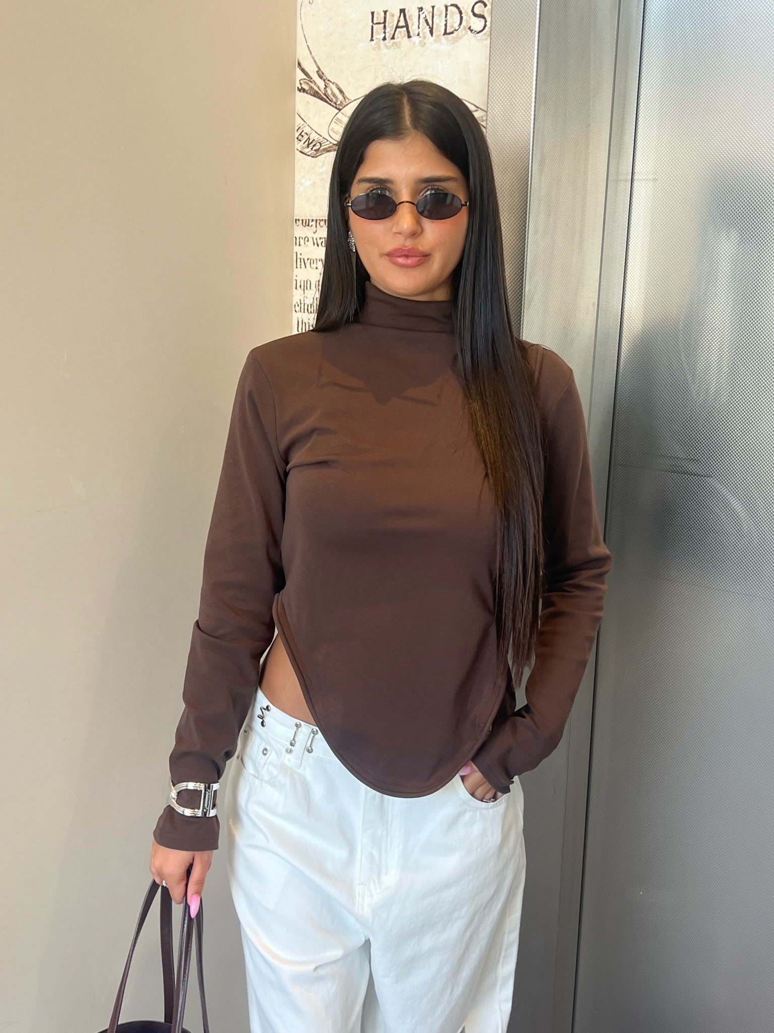 חולצת אביאור חום