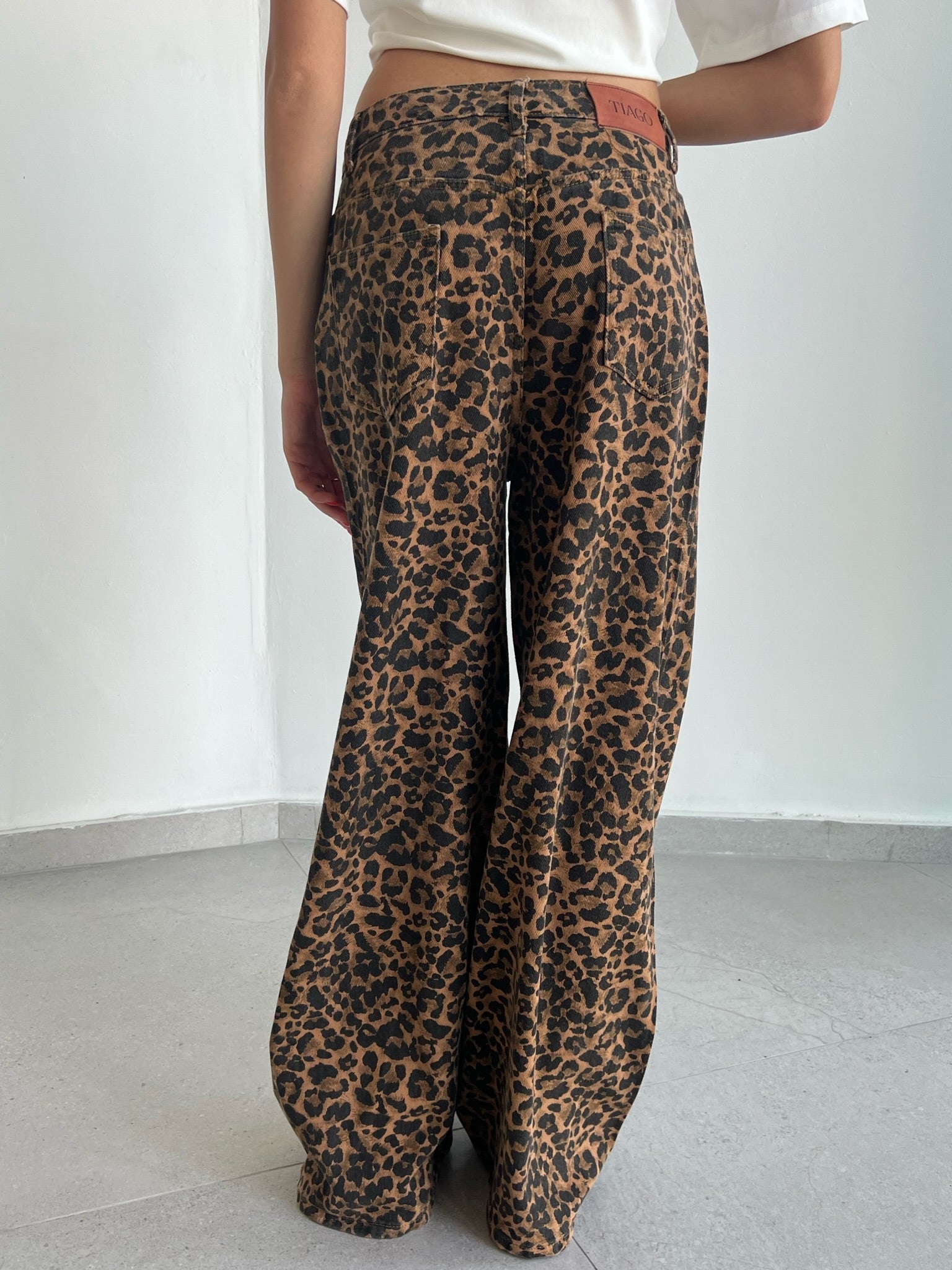 מכנס שלי חום