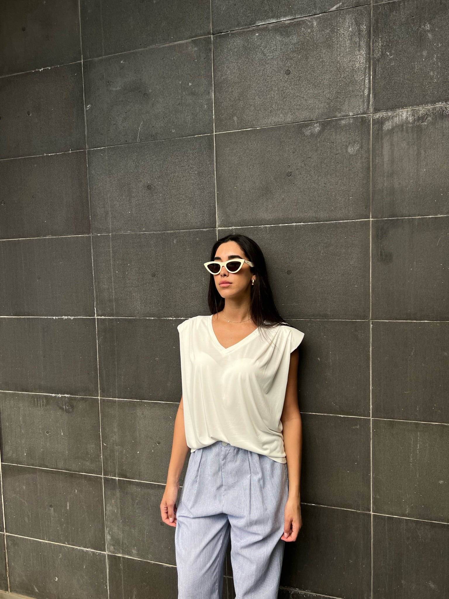 חולצת אביה לבן