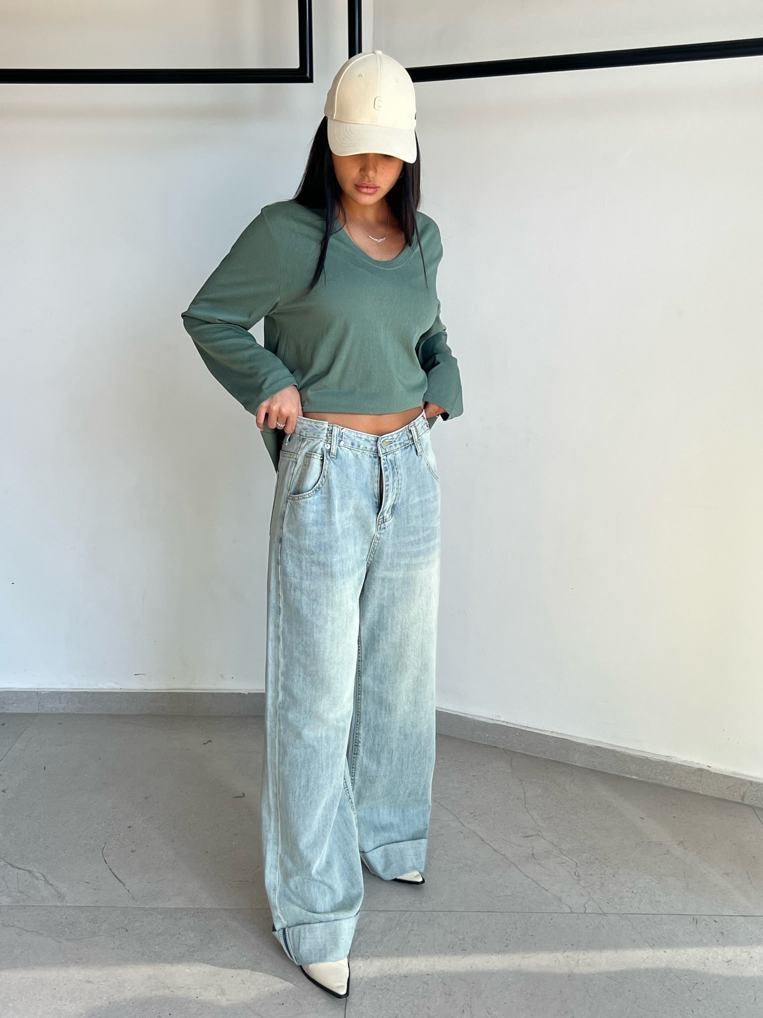 מכנס ג׳ינס עמנואל בהיר