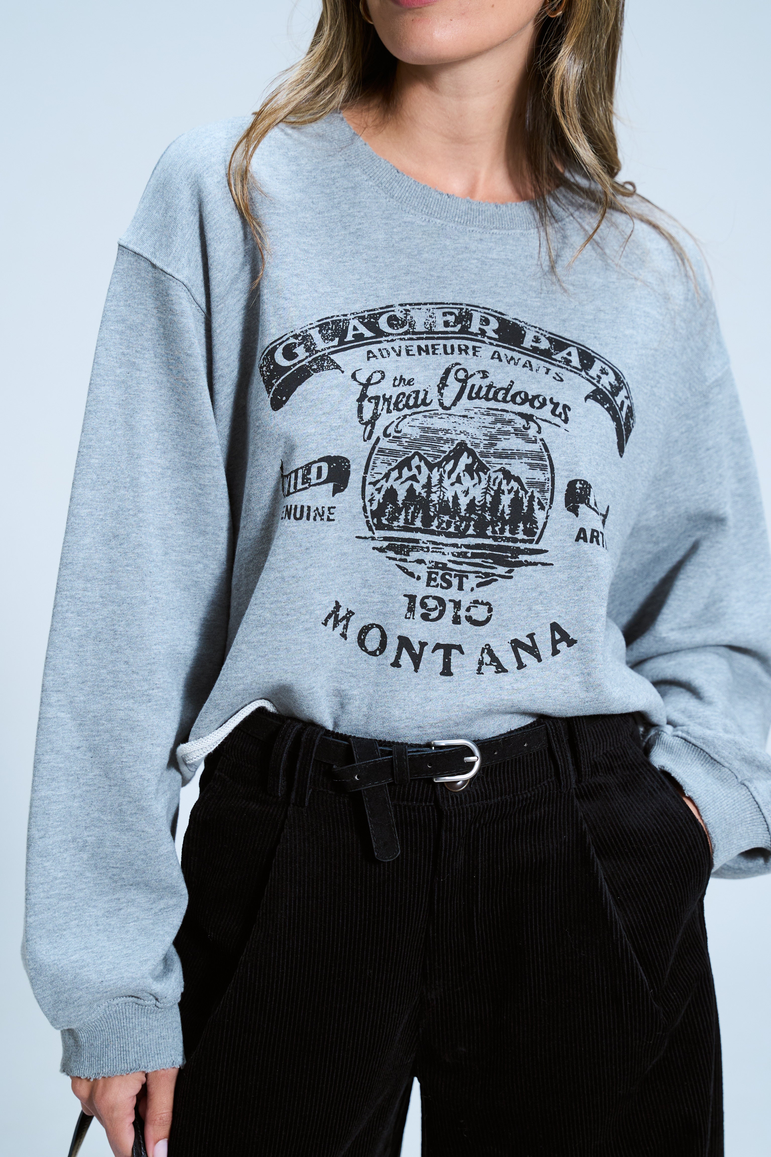 סווצר איידן אפור