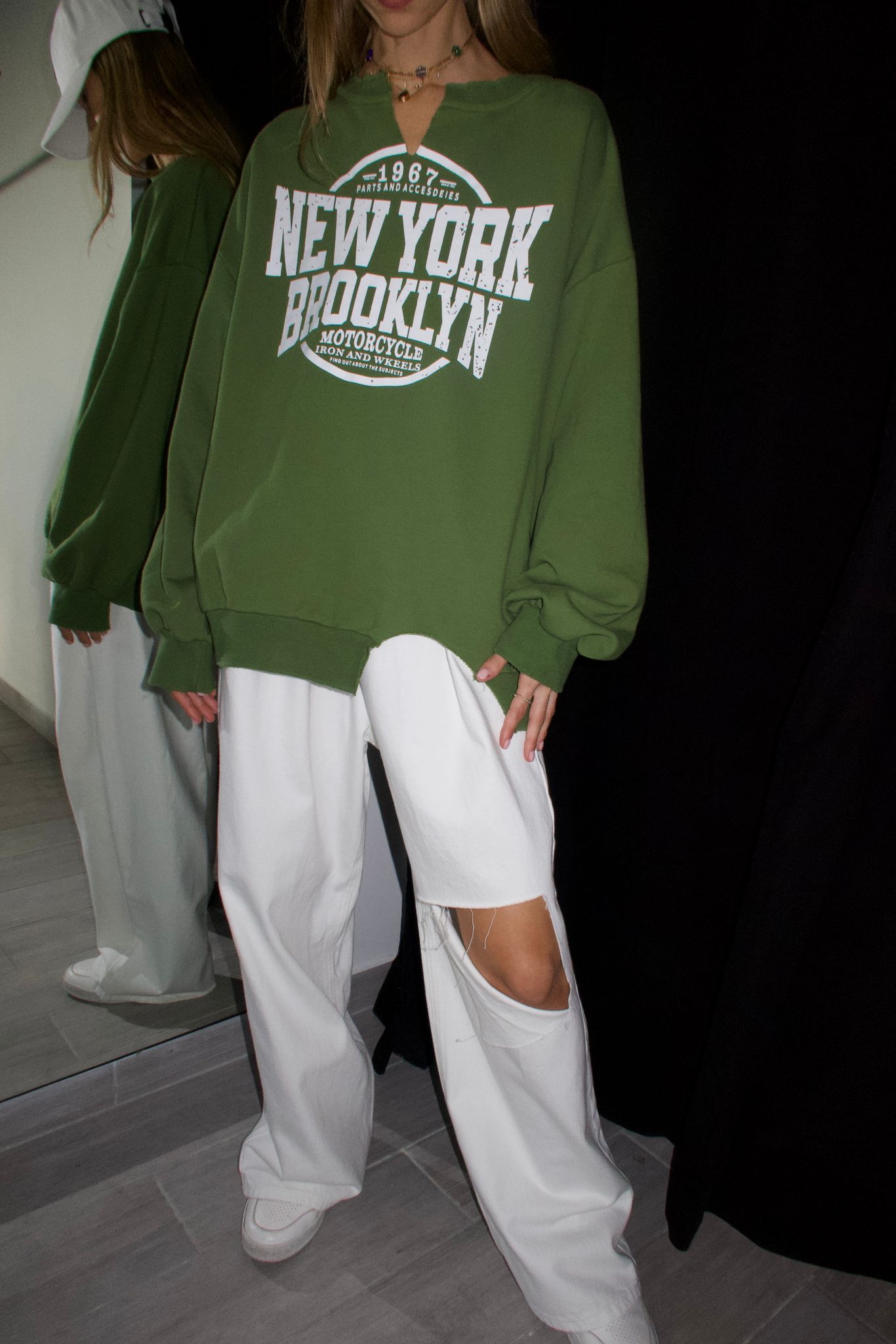 Green reef sweater