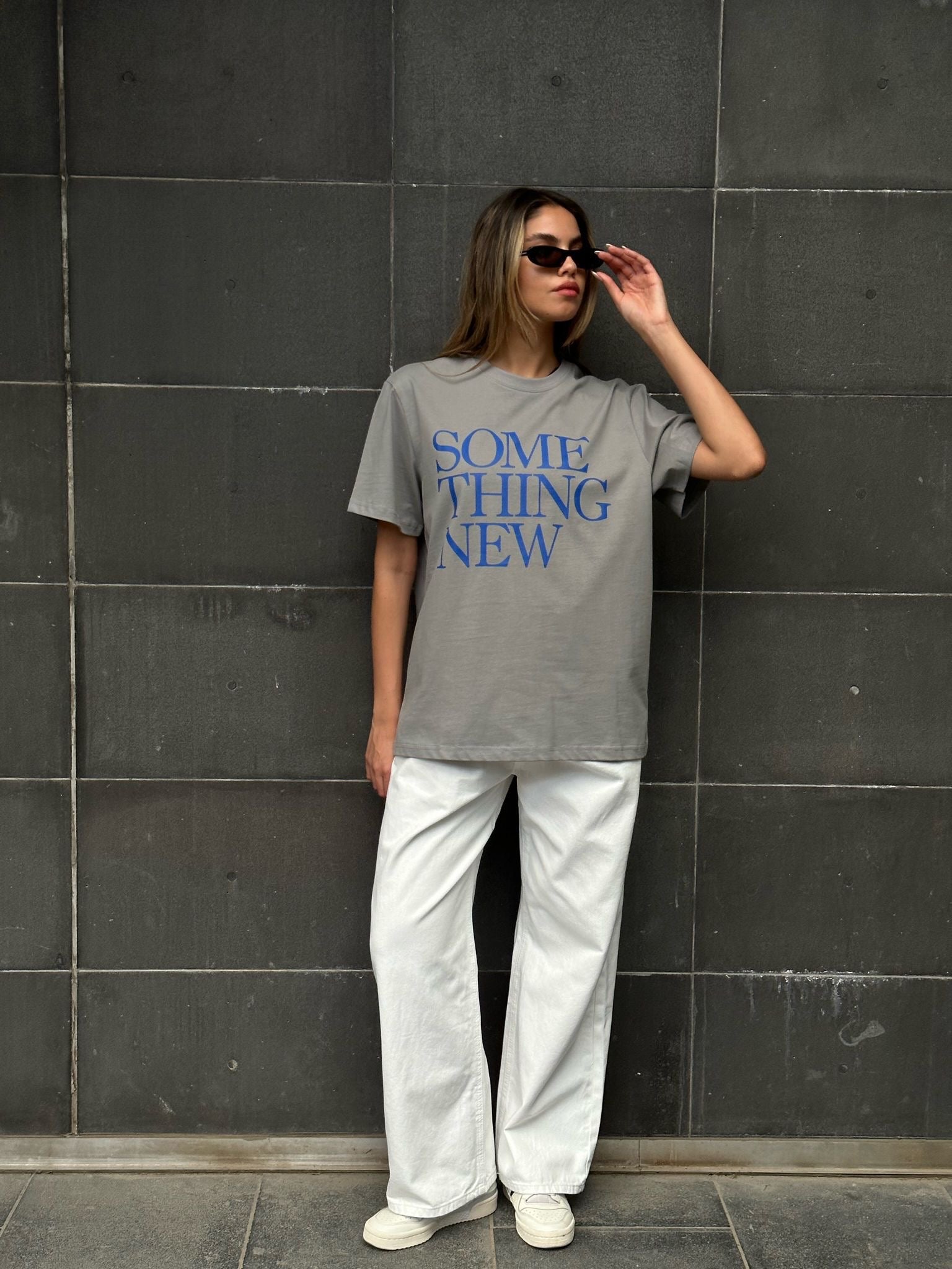 חולצת לוריה