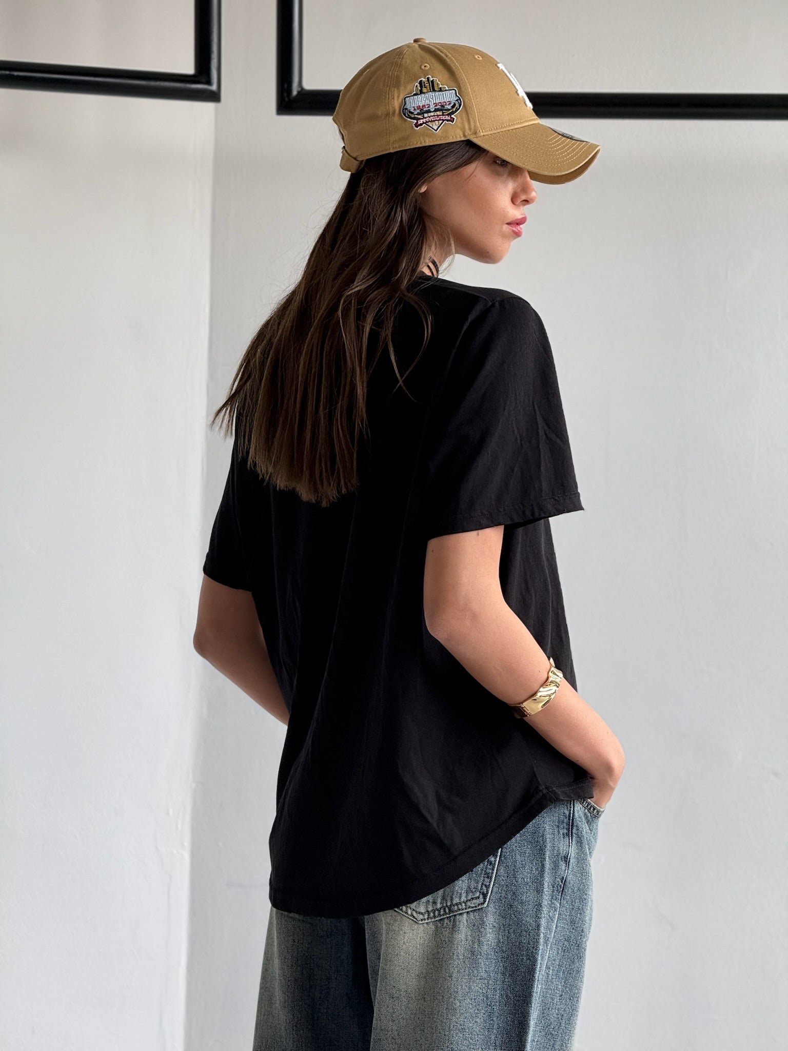 חולצת לים שחור