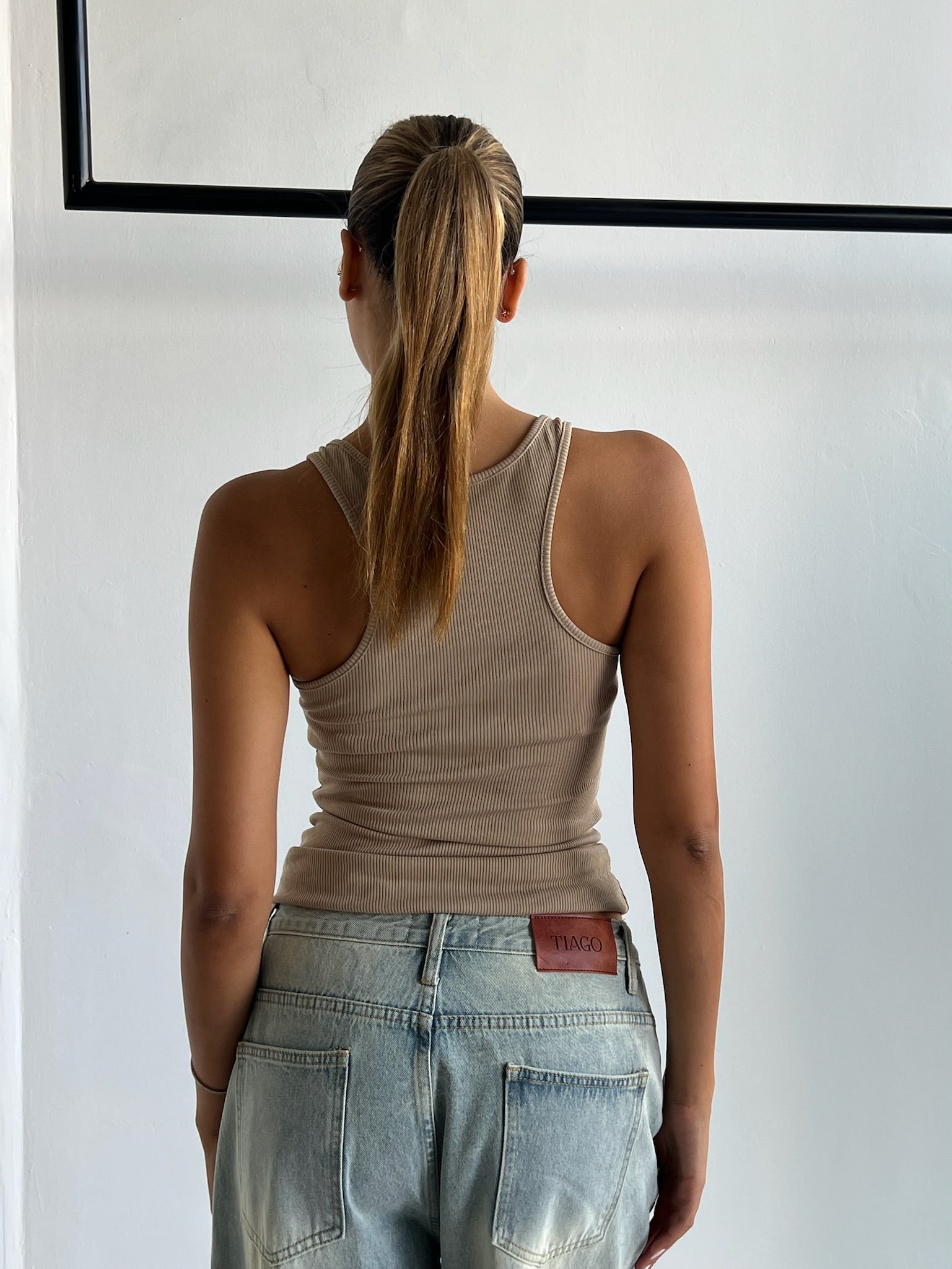 גופיית קלואה בג