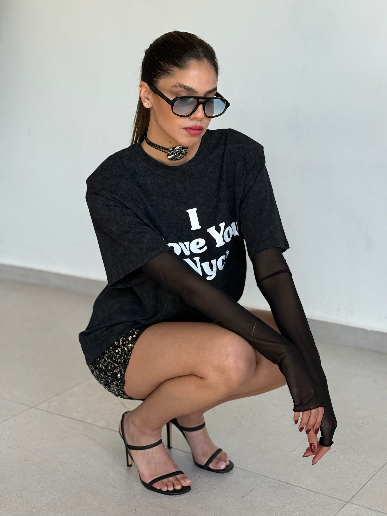 חצאית טום פייטים כסוף שחור