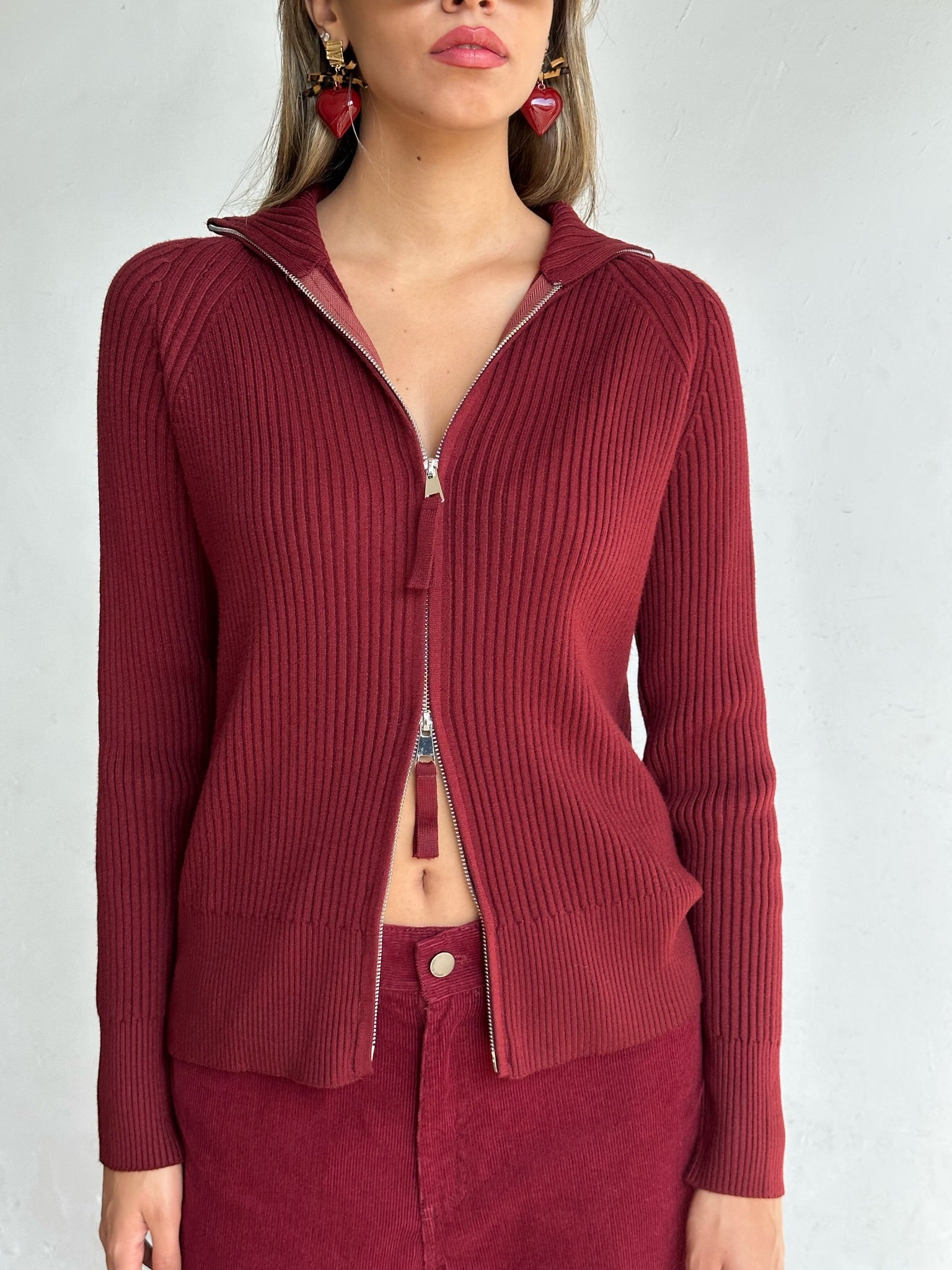 סריג נריה בורדו