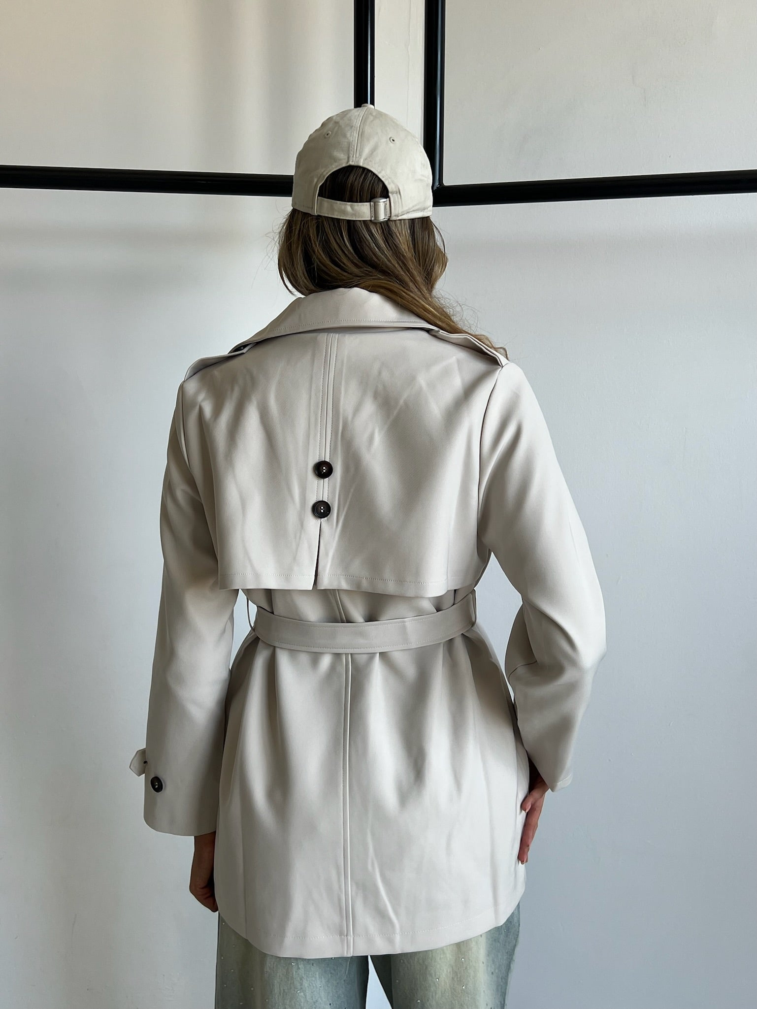 מעיל רומי אבן