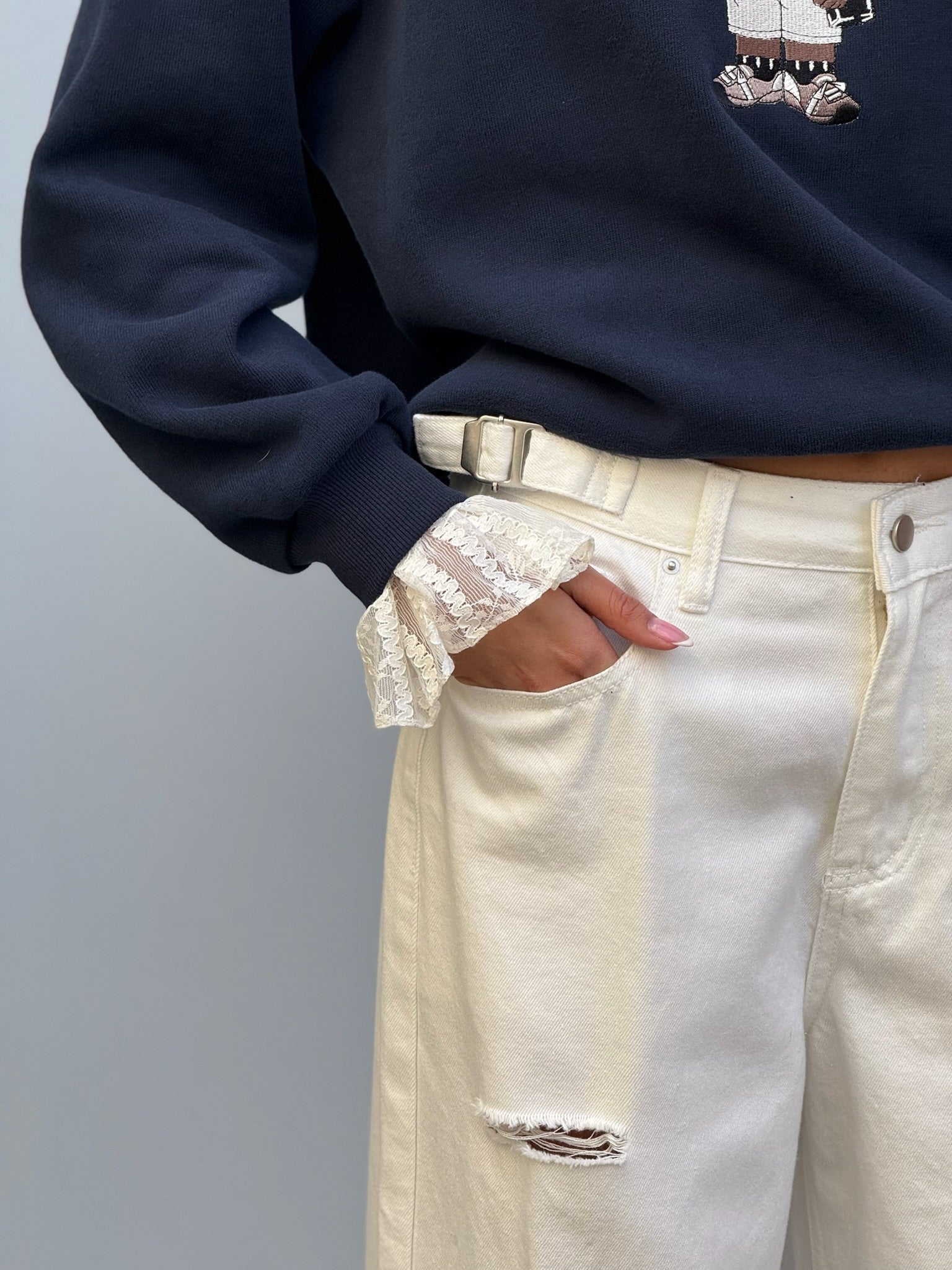 מכנס ג׳ינס נוהר לבן