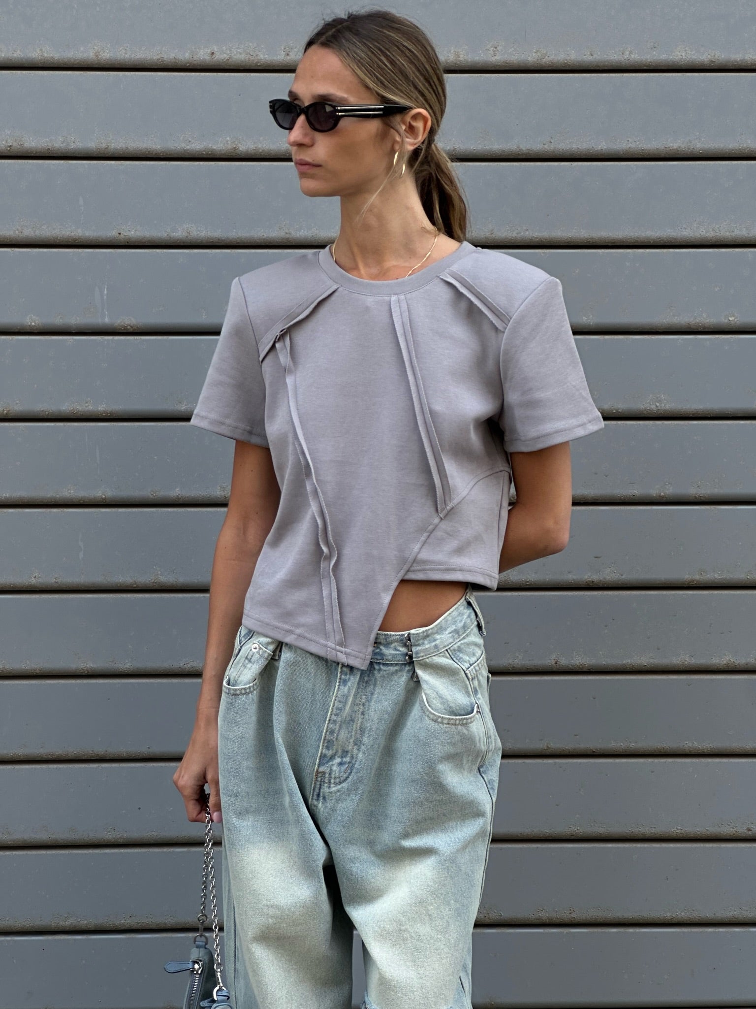 חולצת טורי אפור